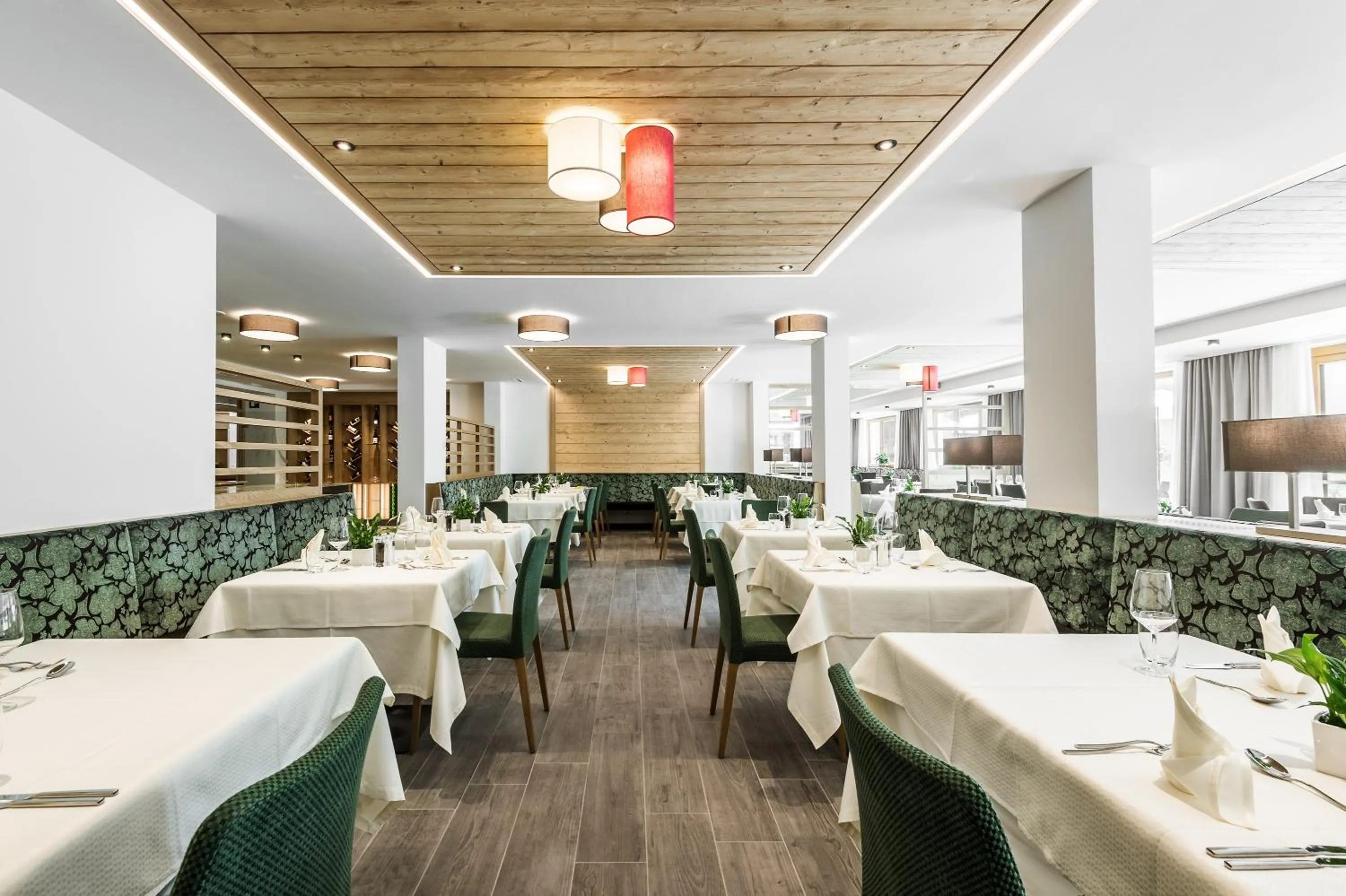 Restaurant/places to eat in Hotel Miramonti Badia