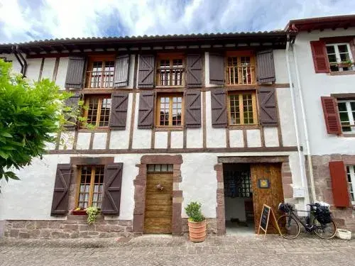 Gite de la Porte Saint Jacques: a hostel for pilgrims Gite de la Porte Saint Jacques: a hostel for pilgrims