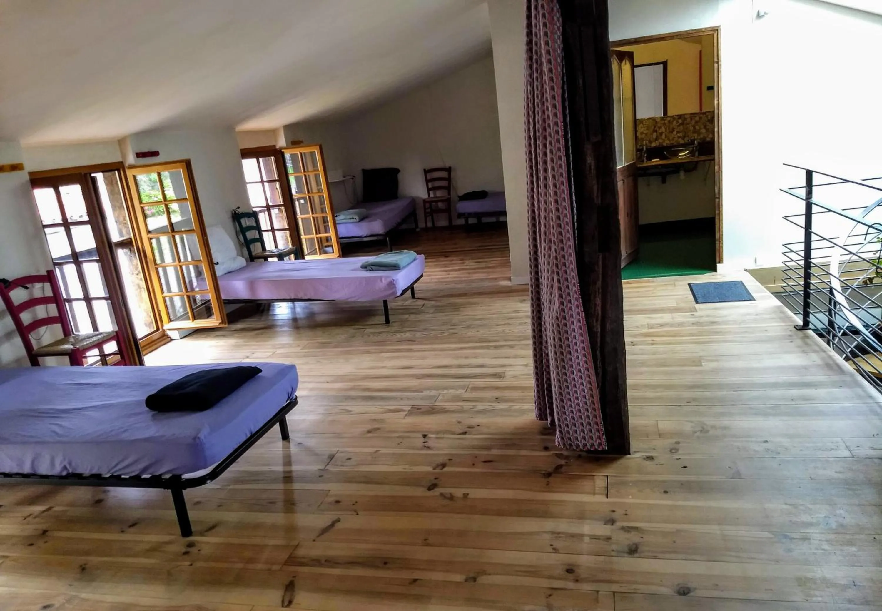 Bed in Gite de la Porte Saint Jacques: a hostel for pilgrims