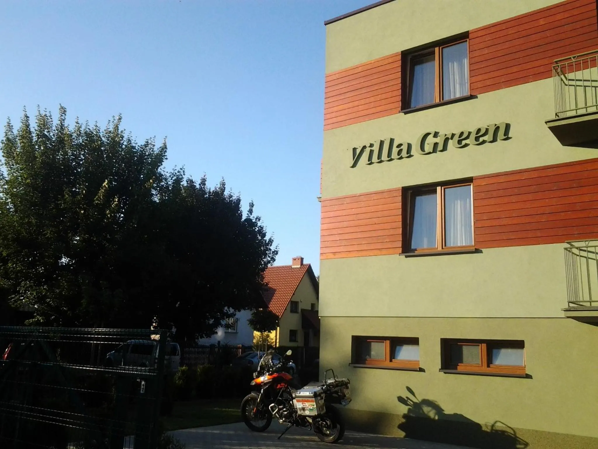 Facade/entrance in Villa Green