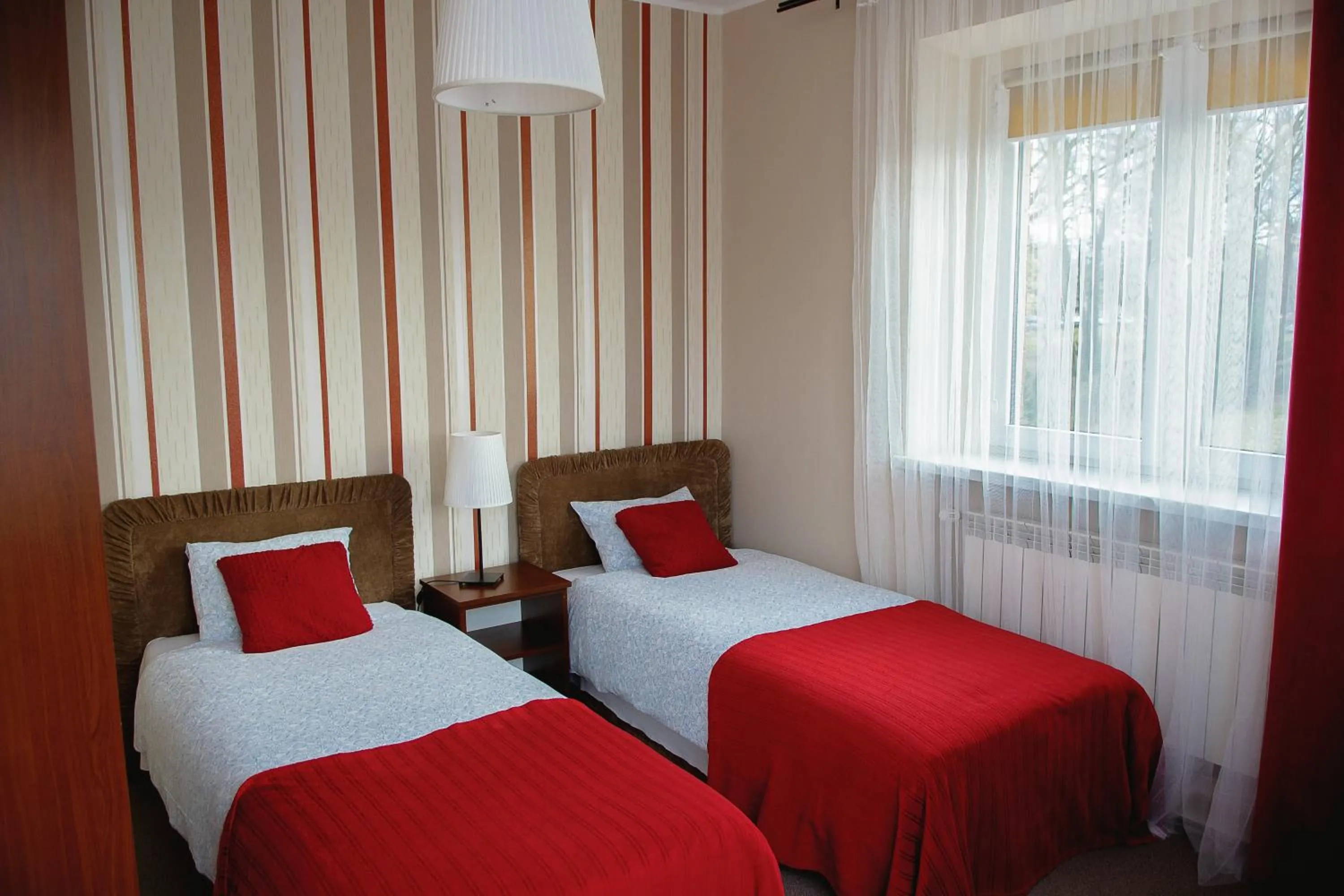 Photo of the whole room, Bed in Villa Green