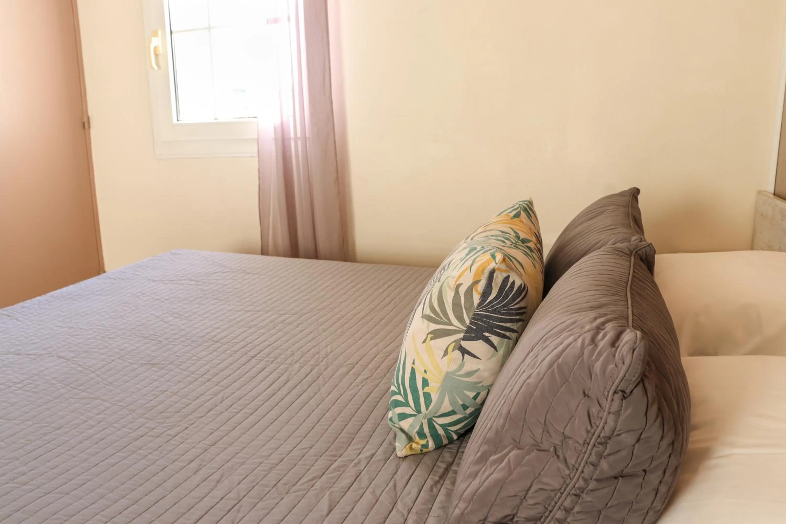 Decorative detail, Bed in Hotel Abelia