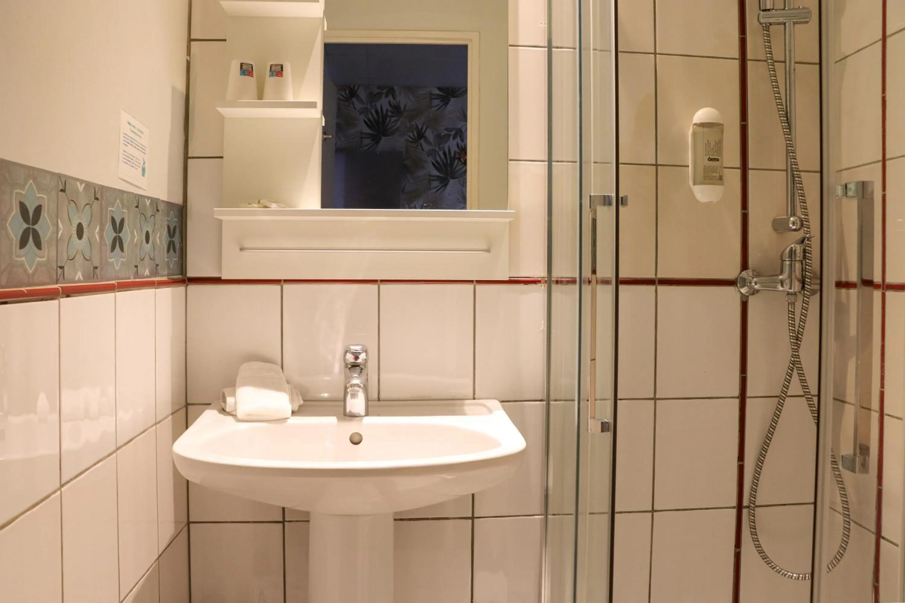 Bathroom in Hotel Abelia