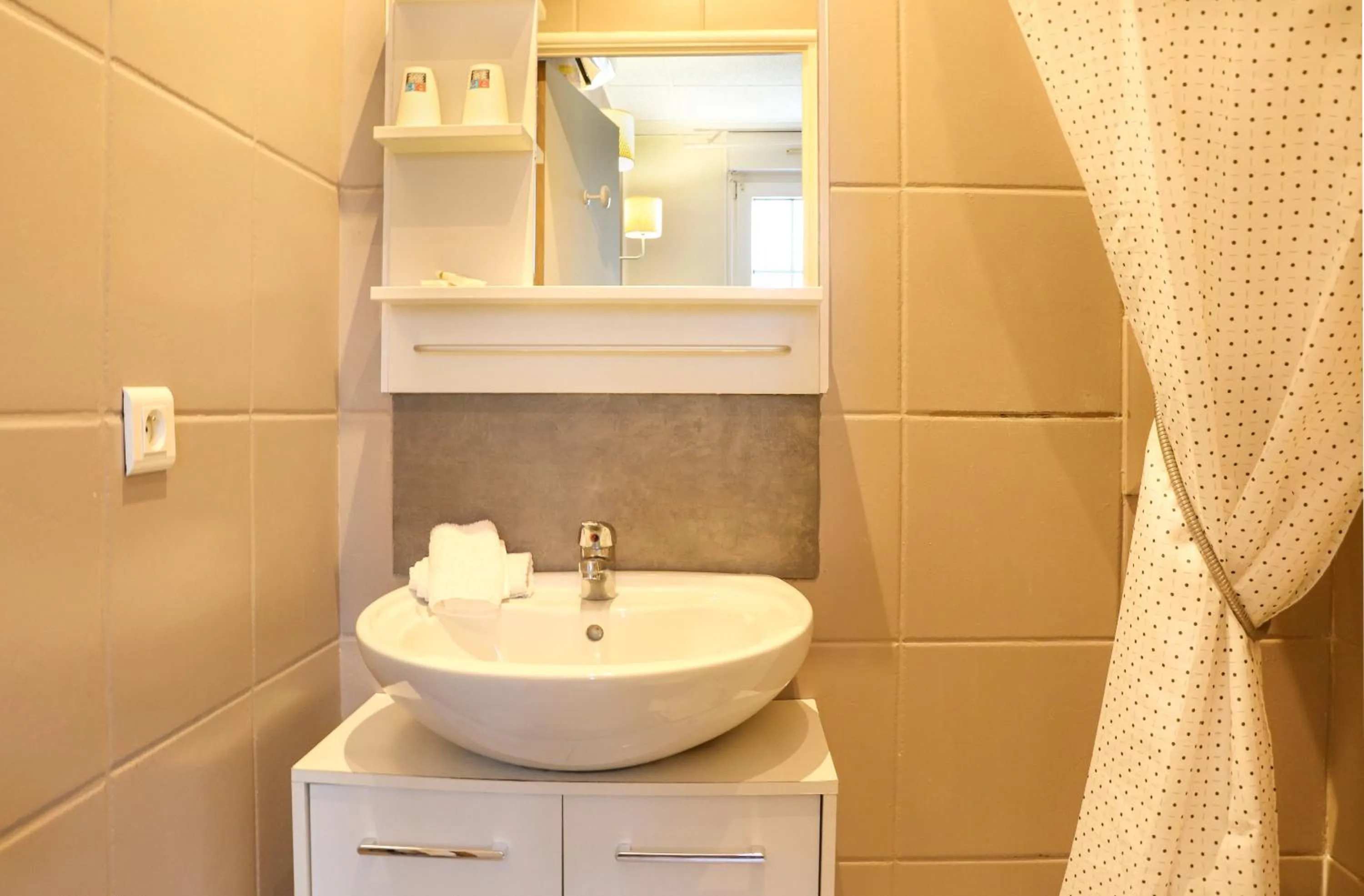 Bathroom in Hotel Abelia