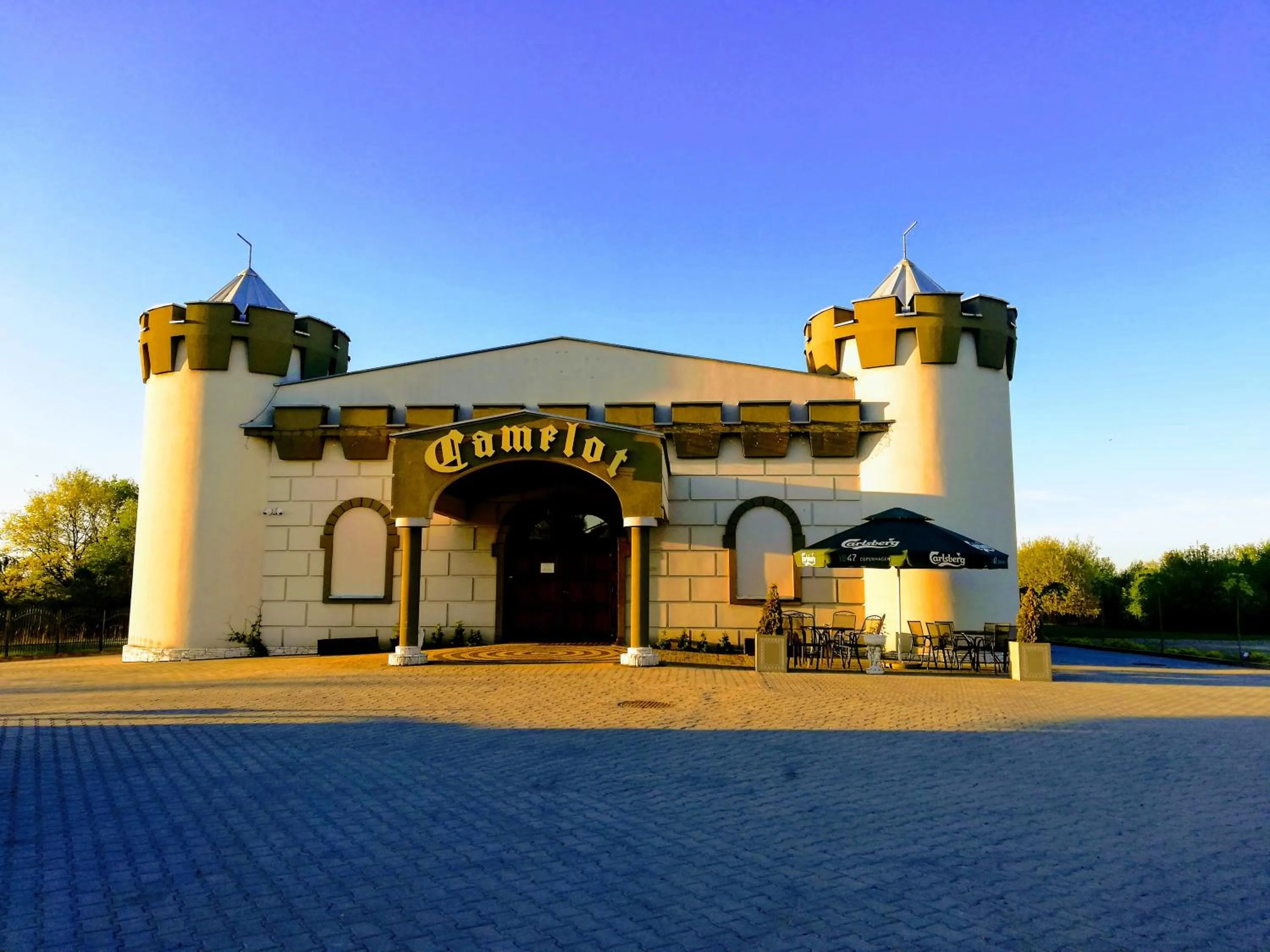 Facade/entrance in Zamek Camelot