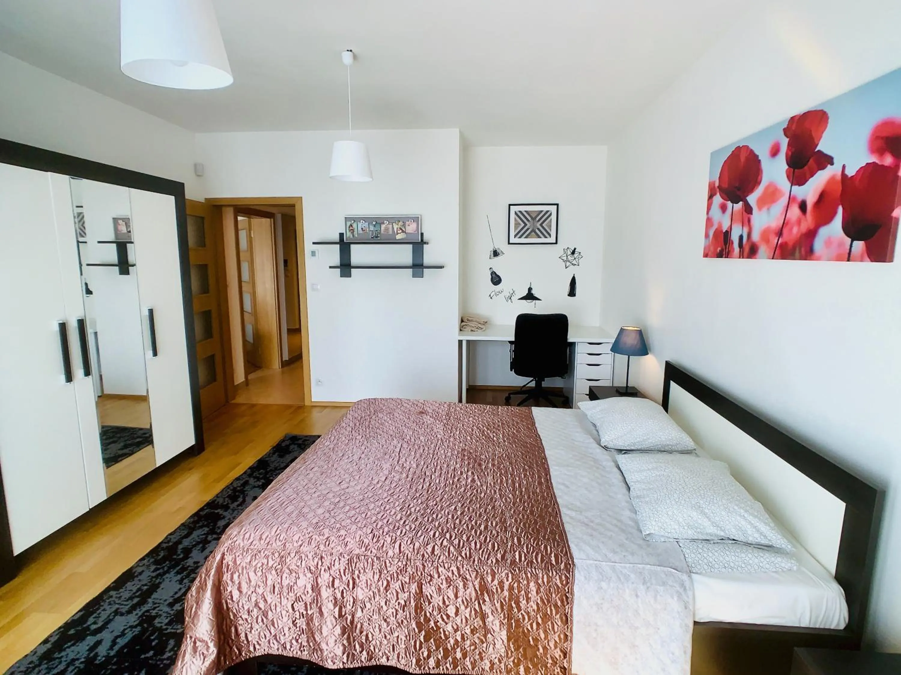 Bed in ART Garden Towers Prague