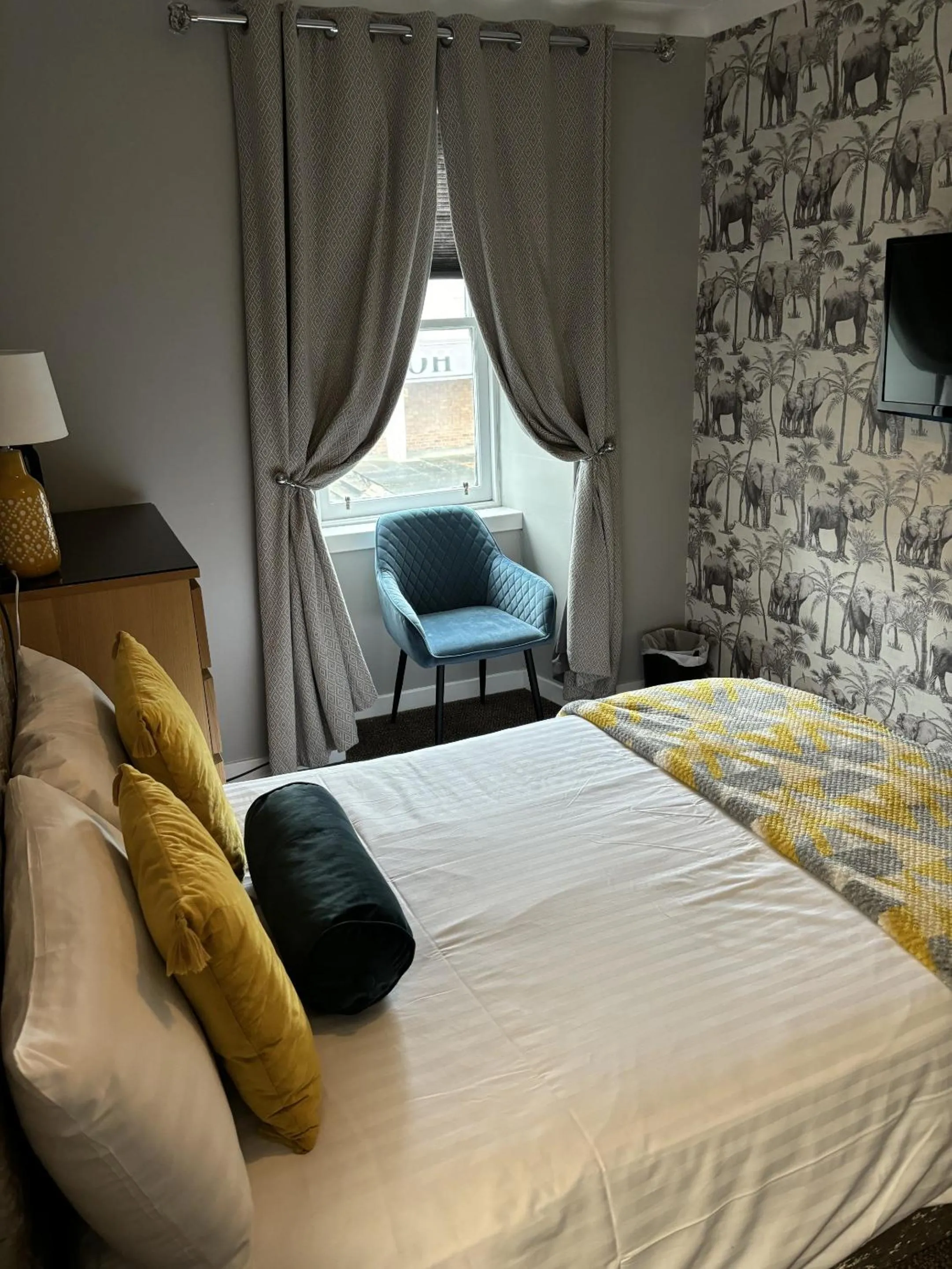 Bedroom, Bed in The Blackhorse Accommodation