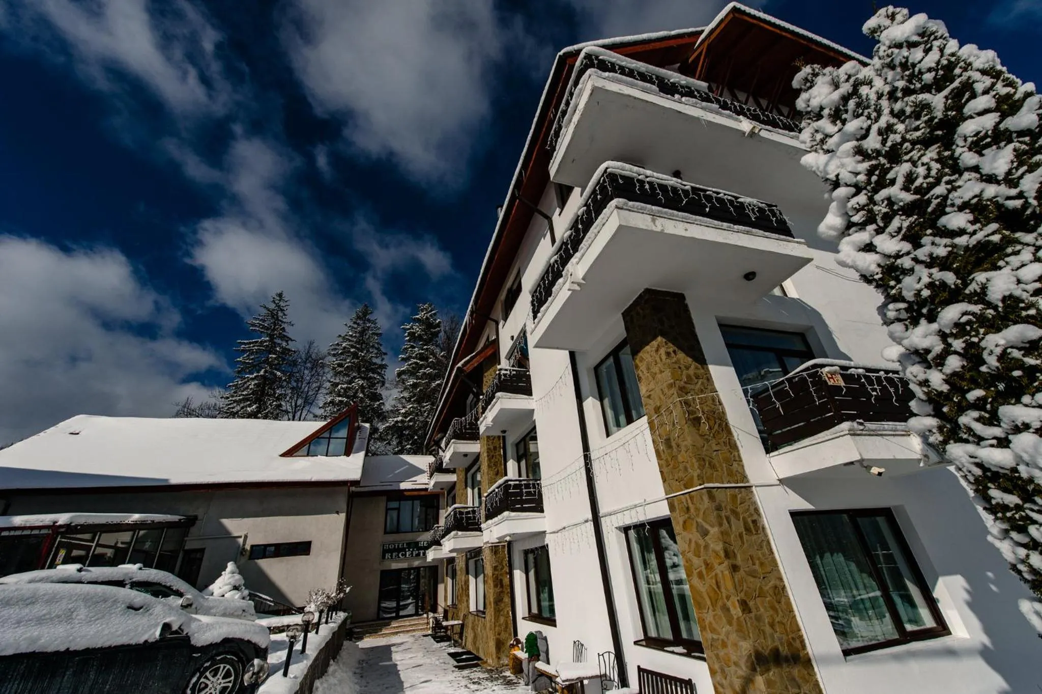 Property building in Hotel Hera