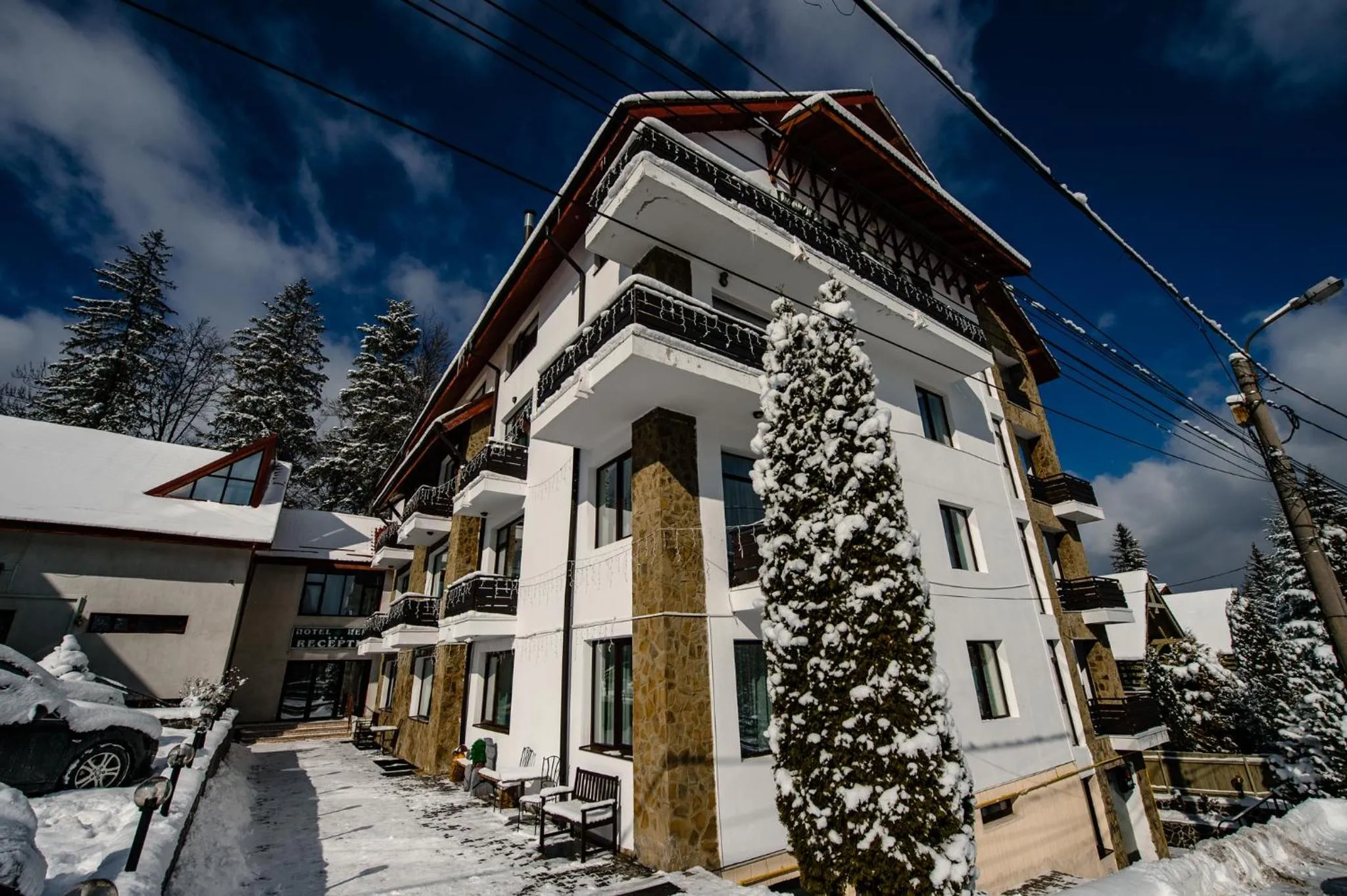 Property building in Hotel Hera