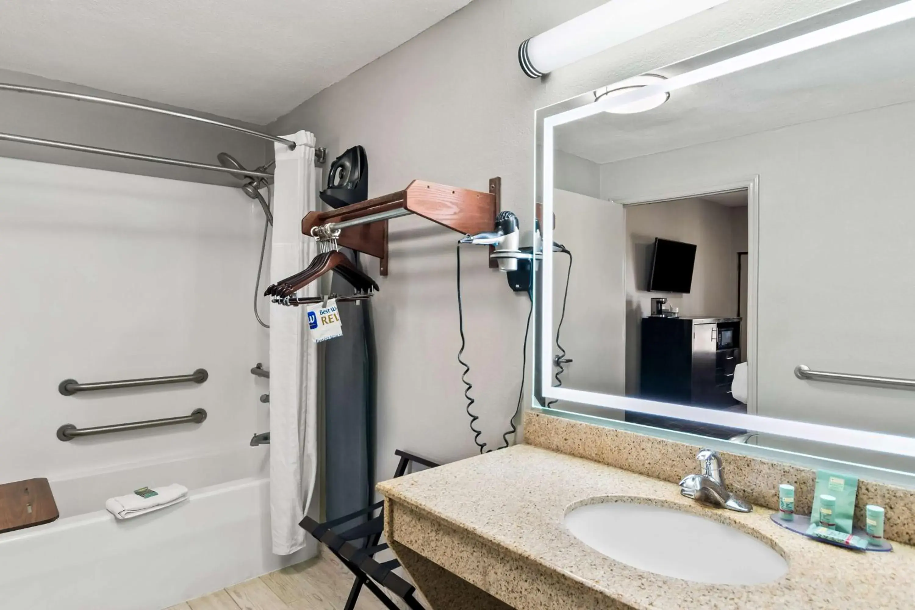 Bathroom in Best Western Inn Bathroom in Best Western Inn