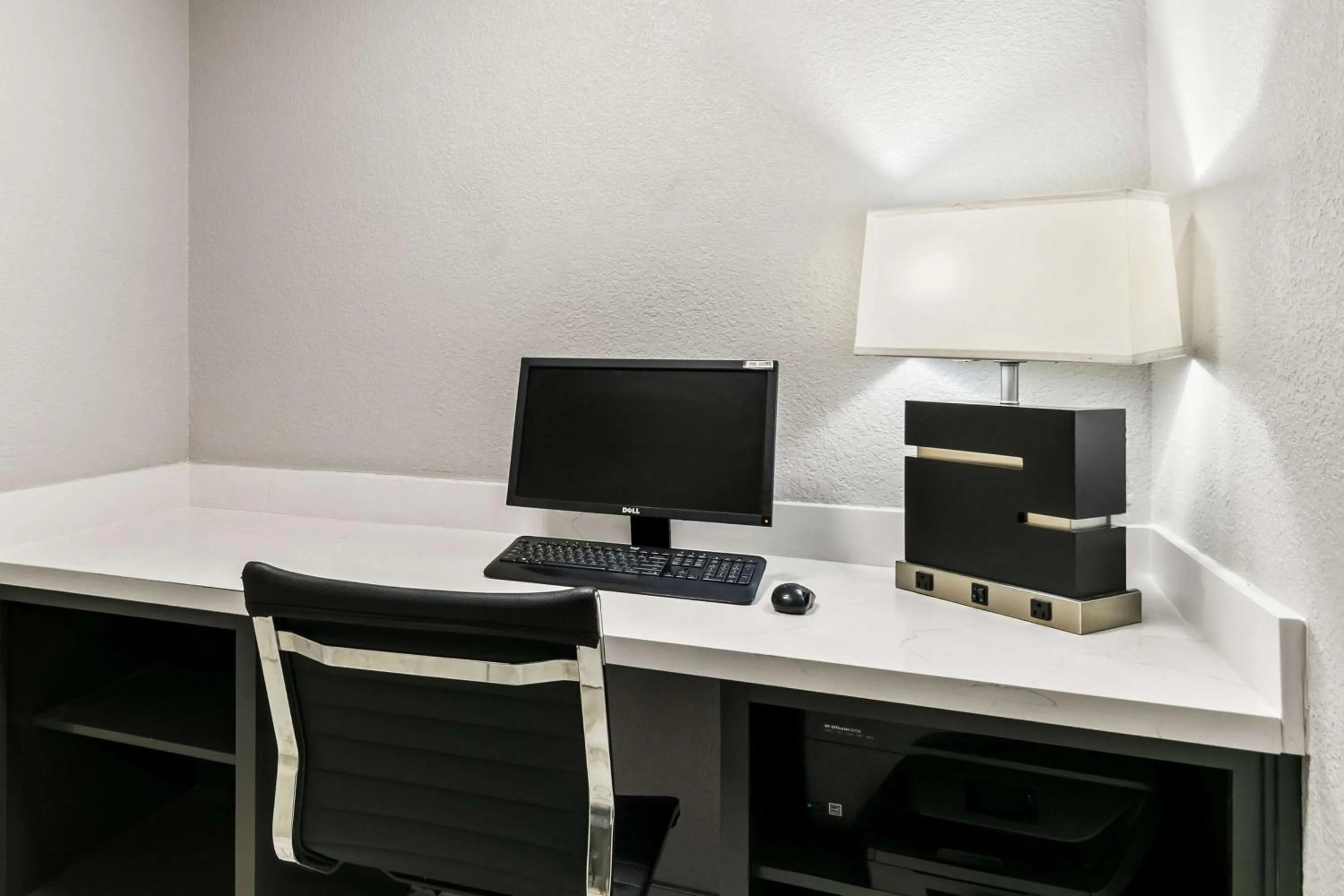 Business facilities in Best Western Inn