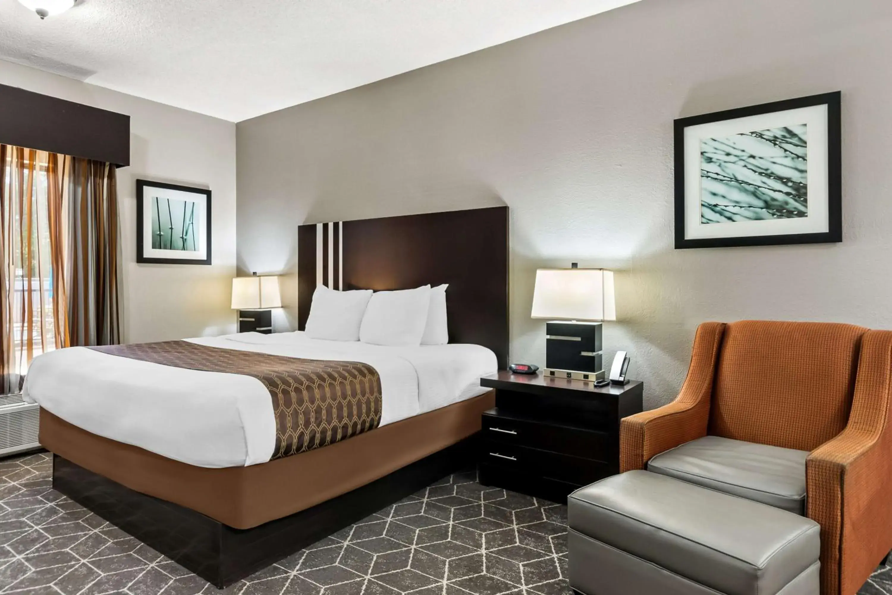 Bedroom, Bed in Best Western Inn Bedroom, Bed in Best Western Inn