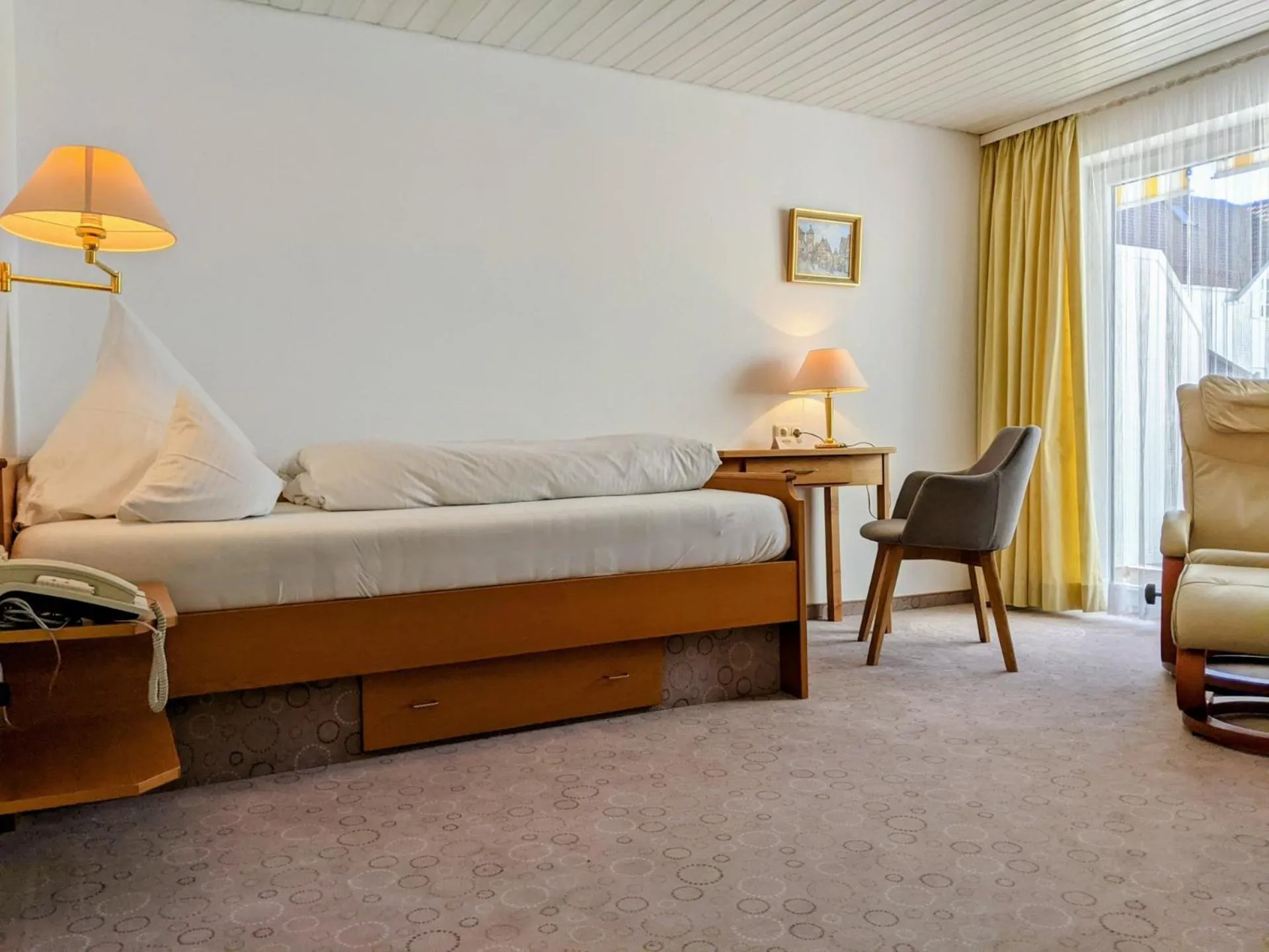 Bed in Hotel Germania