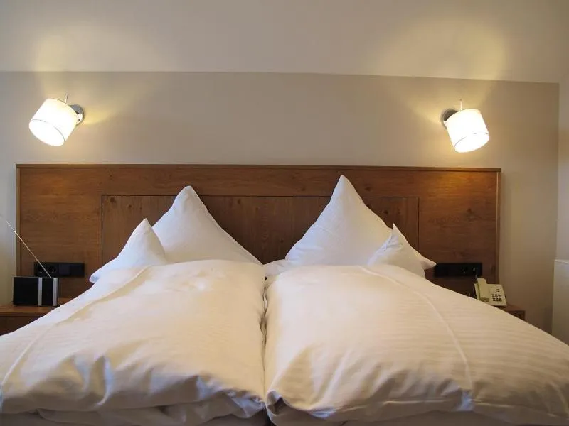 Photo of the whole room, Bed in Hotel Germania