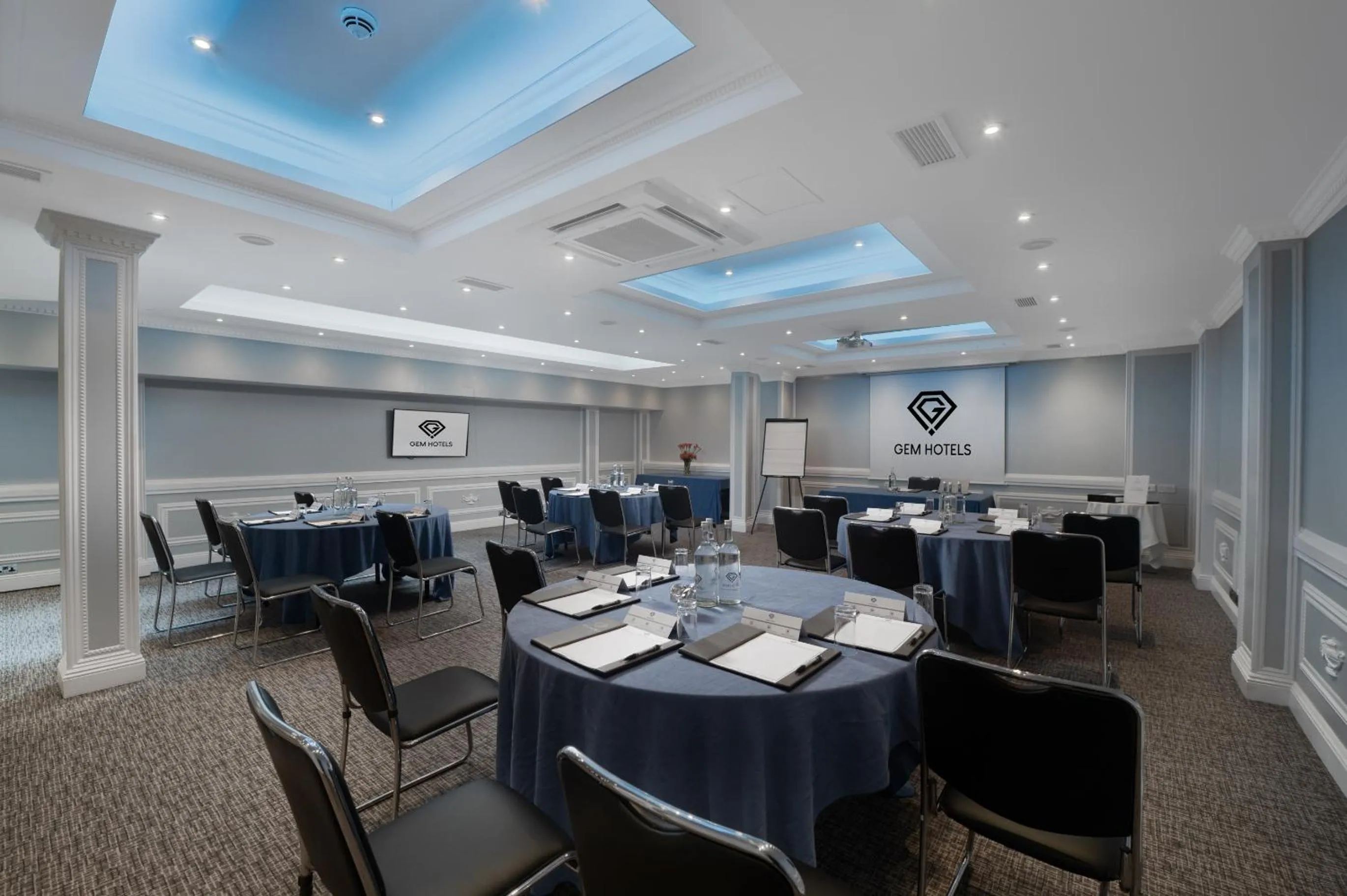Meeting/conference room in Gem Fitzrovia Hotel