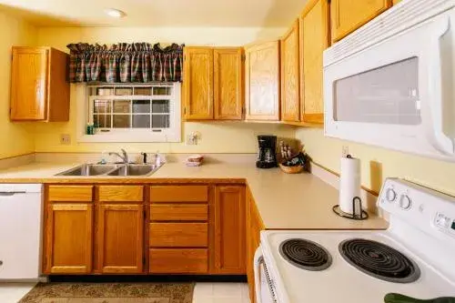 Drummond Island Resort Drummond Island Resort