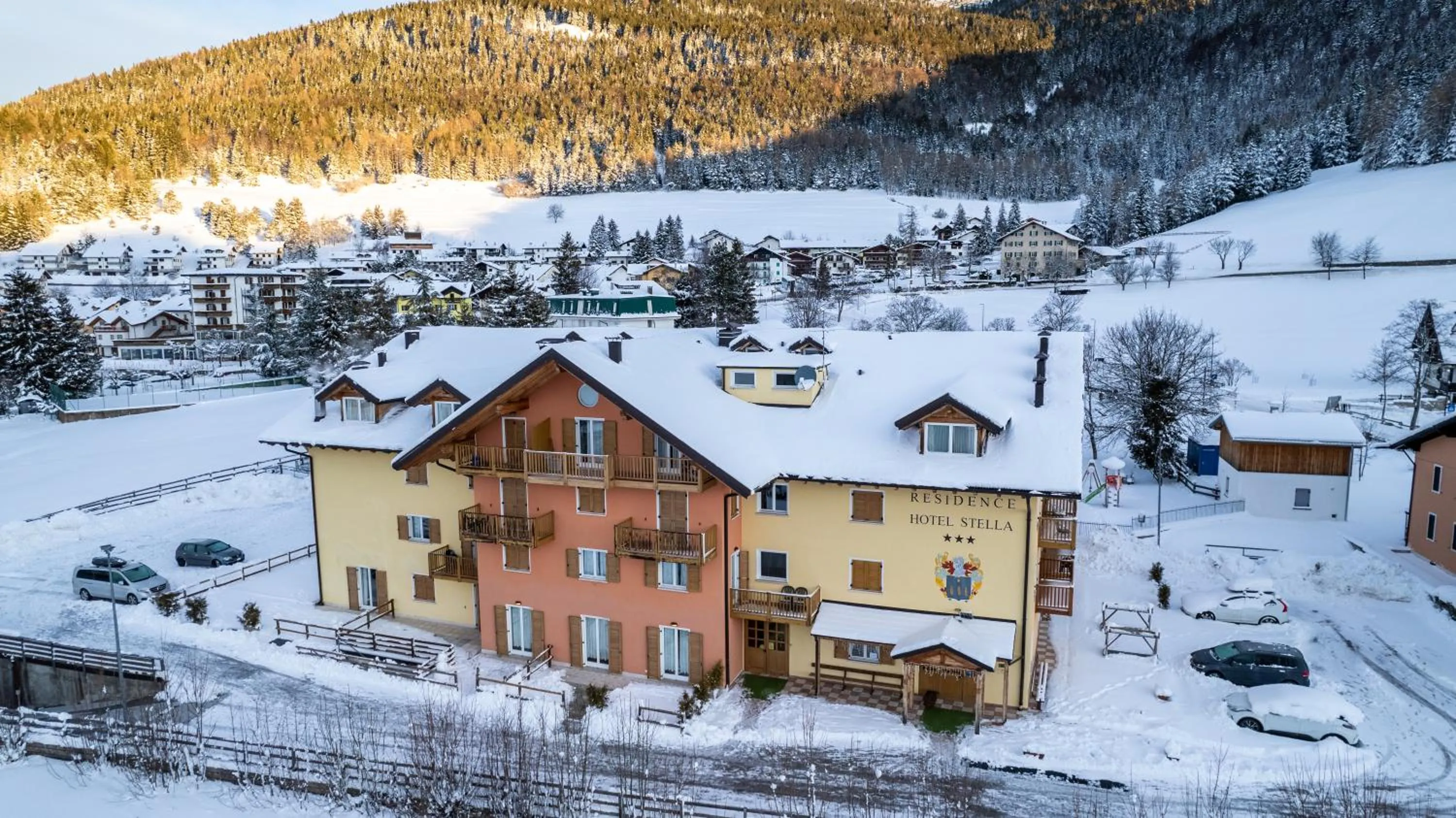 Winter in Residence Stella