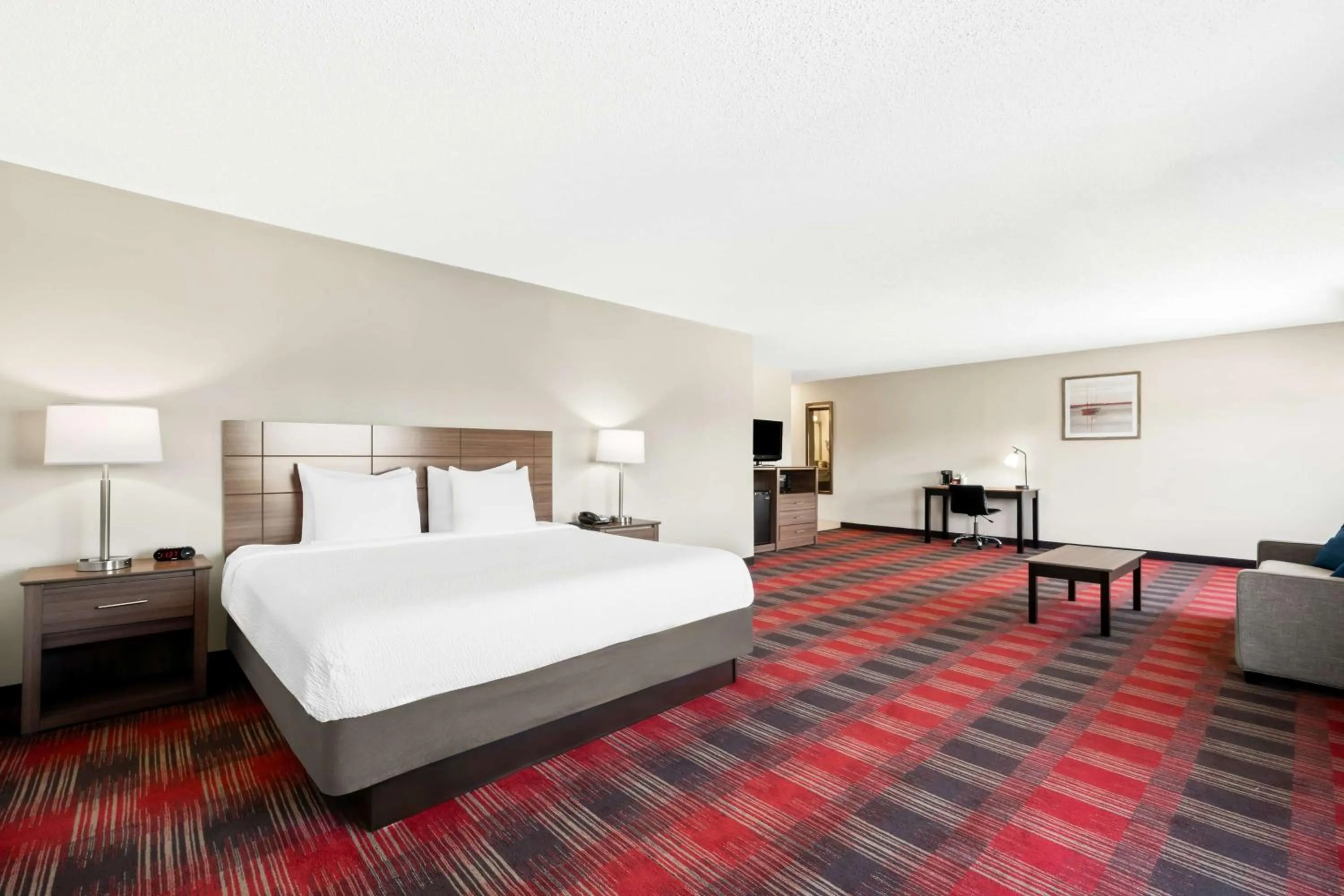 Bedroom, Bed in Best Western Dartmouth-New Bedford