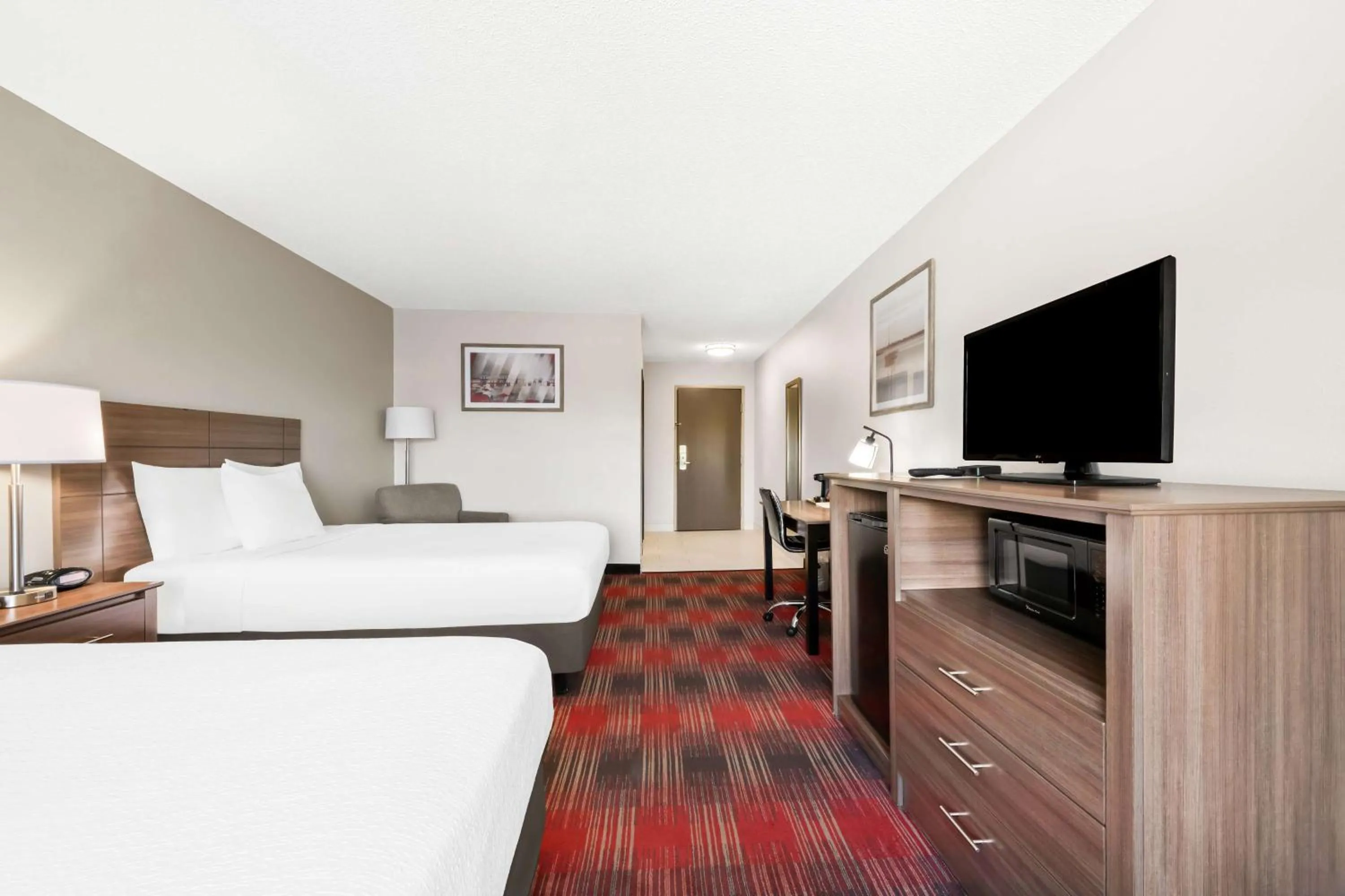 Bedroom, Bed in Best Western Dartmouth-New Bedford