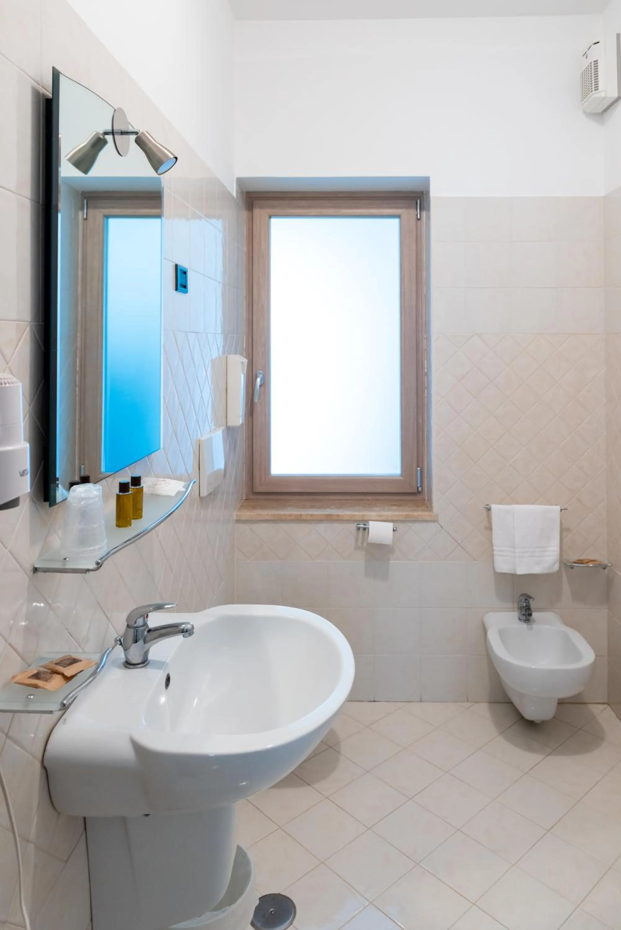 Bathroom in Hotel Villa Maria