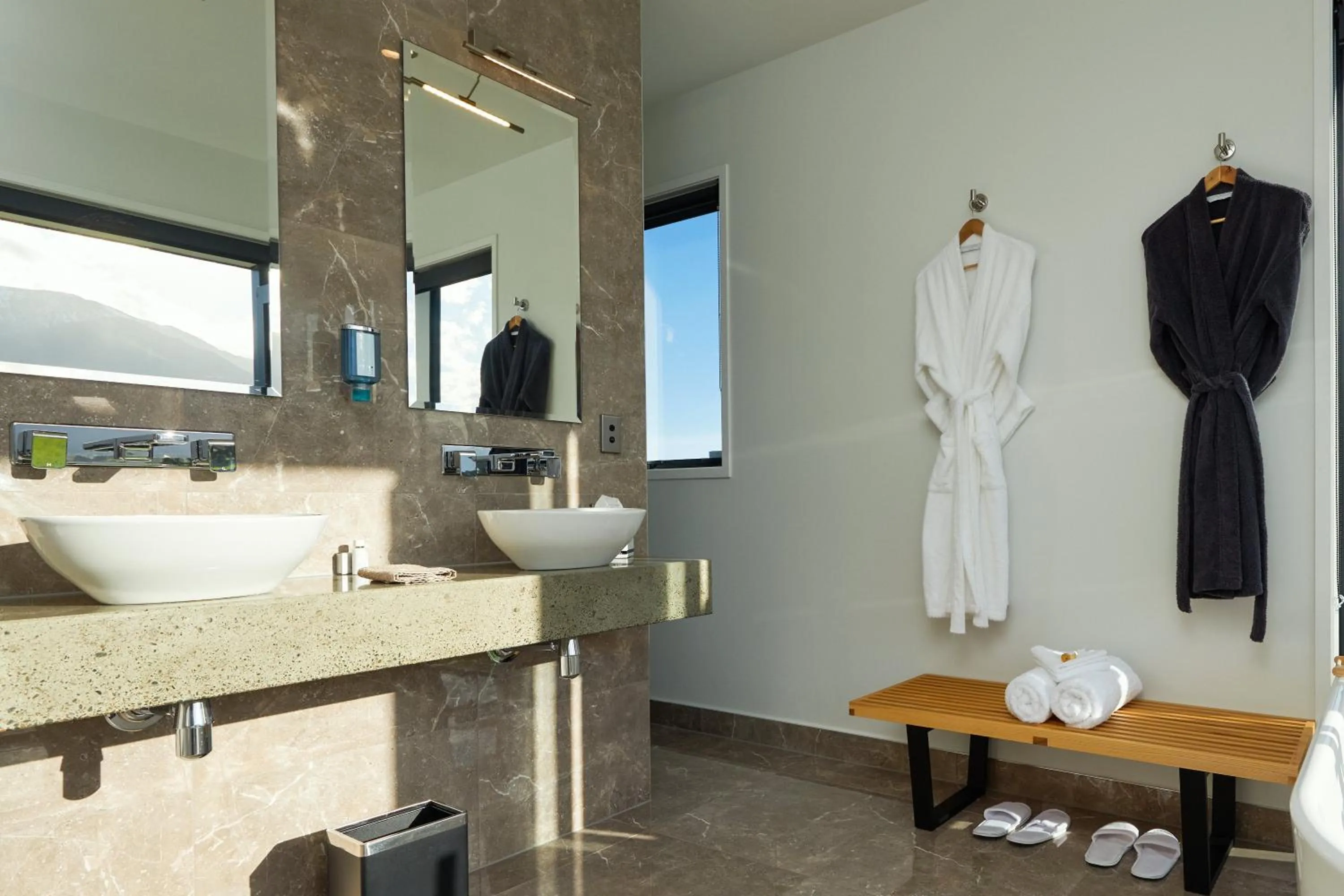 Bathroom in Glenburn Coastal Retreat