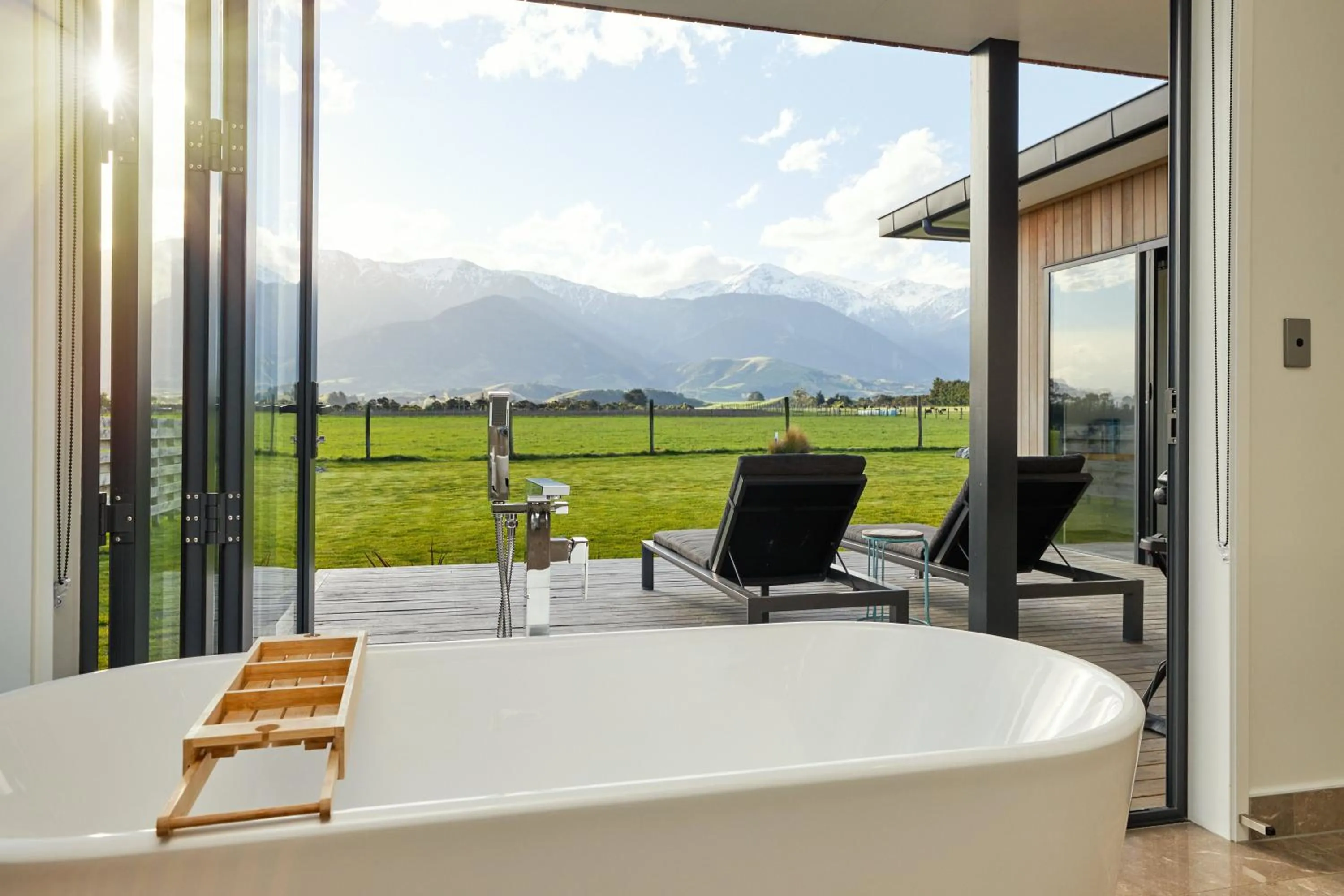Bathroom in Glenburn Coastal Retreat