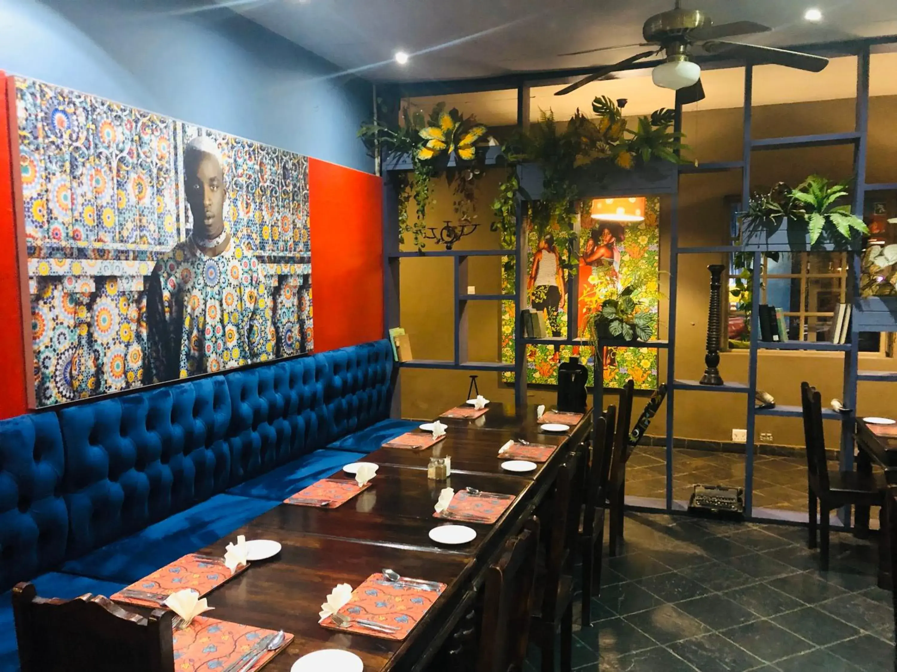 Restaurant/places to eat in Elephant Springs Restaurant/places to eat in Elephant Springs