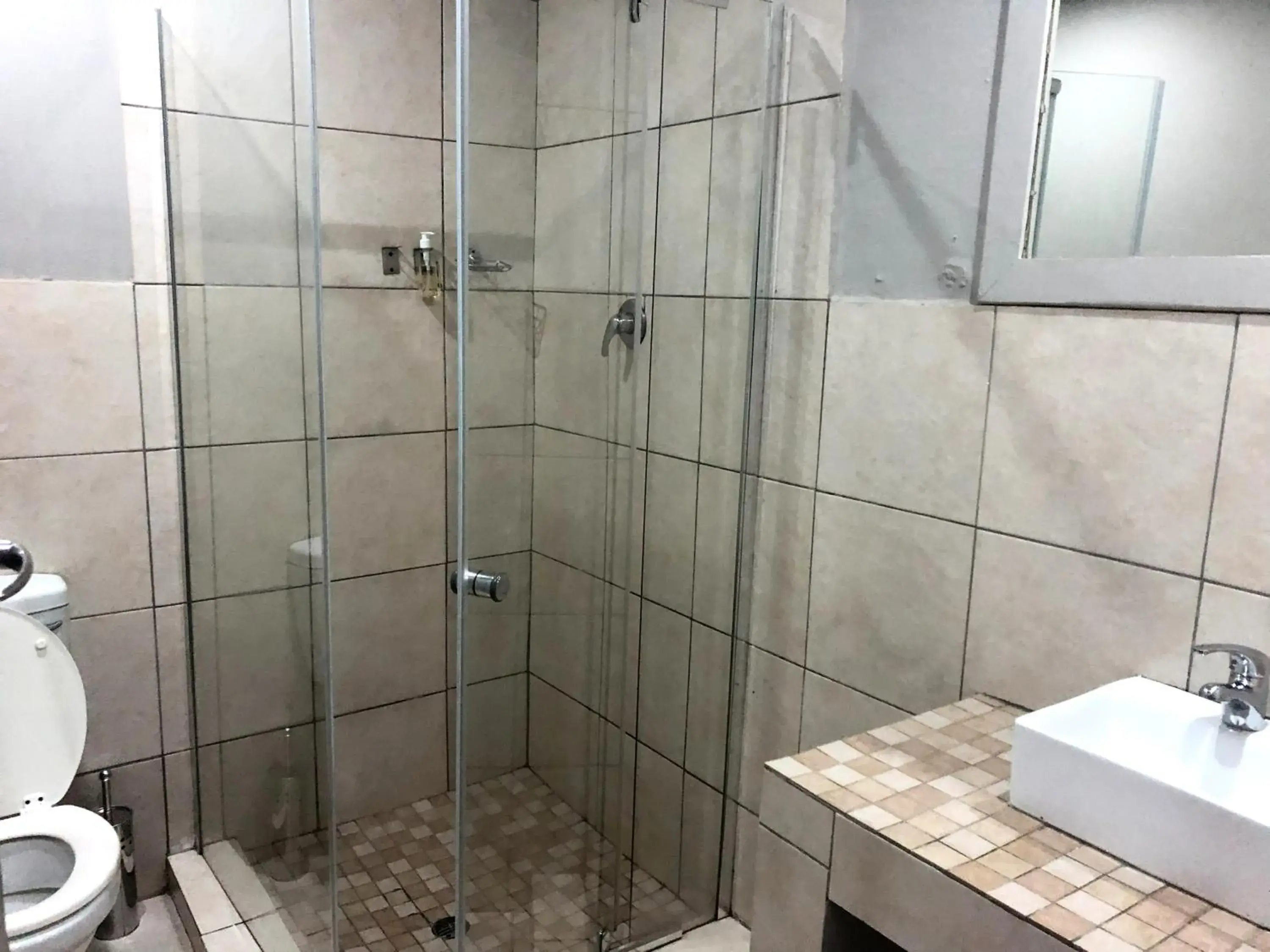 Double Room with City View in Elephant Springs Double Room with City View in Elephant Springs