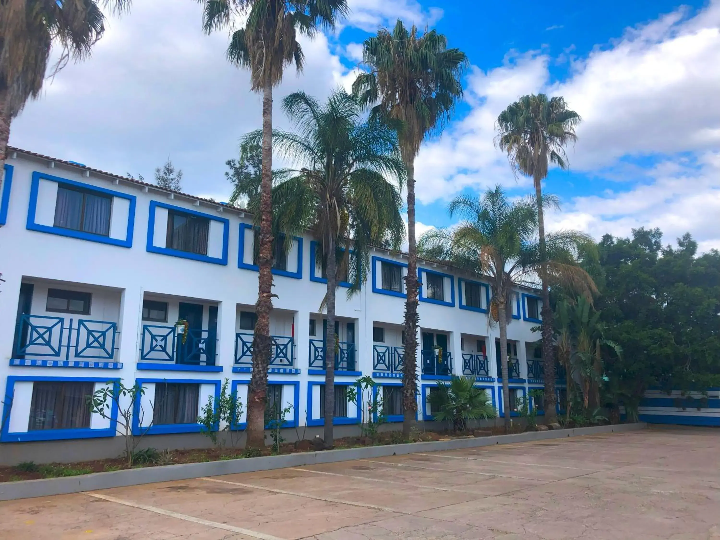 Property building in Elephant Springs Property building in Elephant Springs