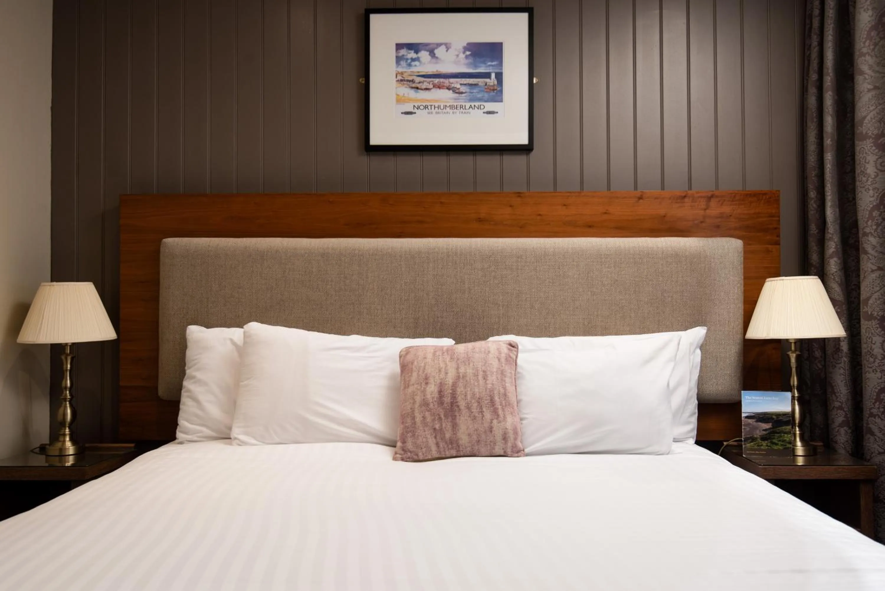 Bed in The Seaton Lane Inn - The Inn Collection Group