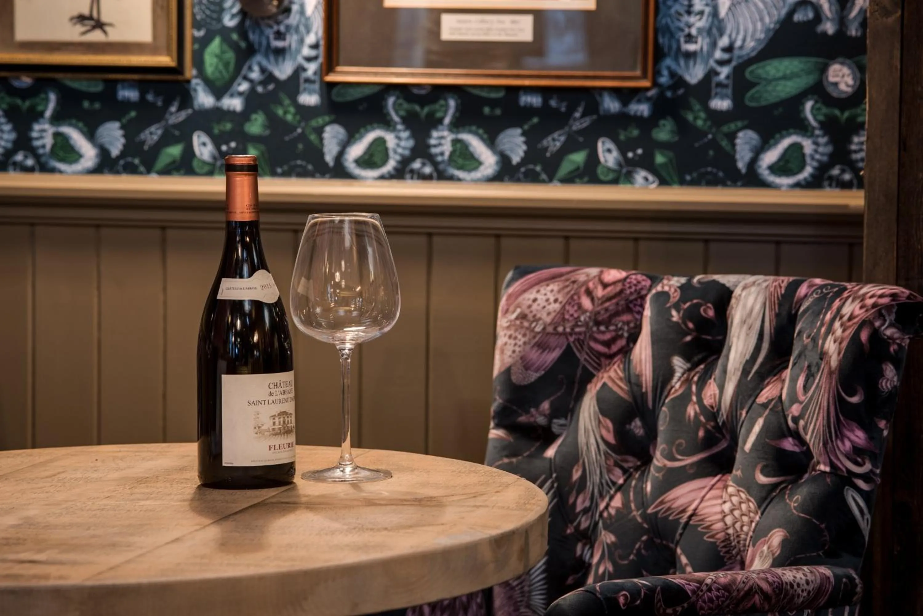 Lounge or bar in The Seaton Lane Inn - The Inn Collection Group