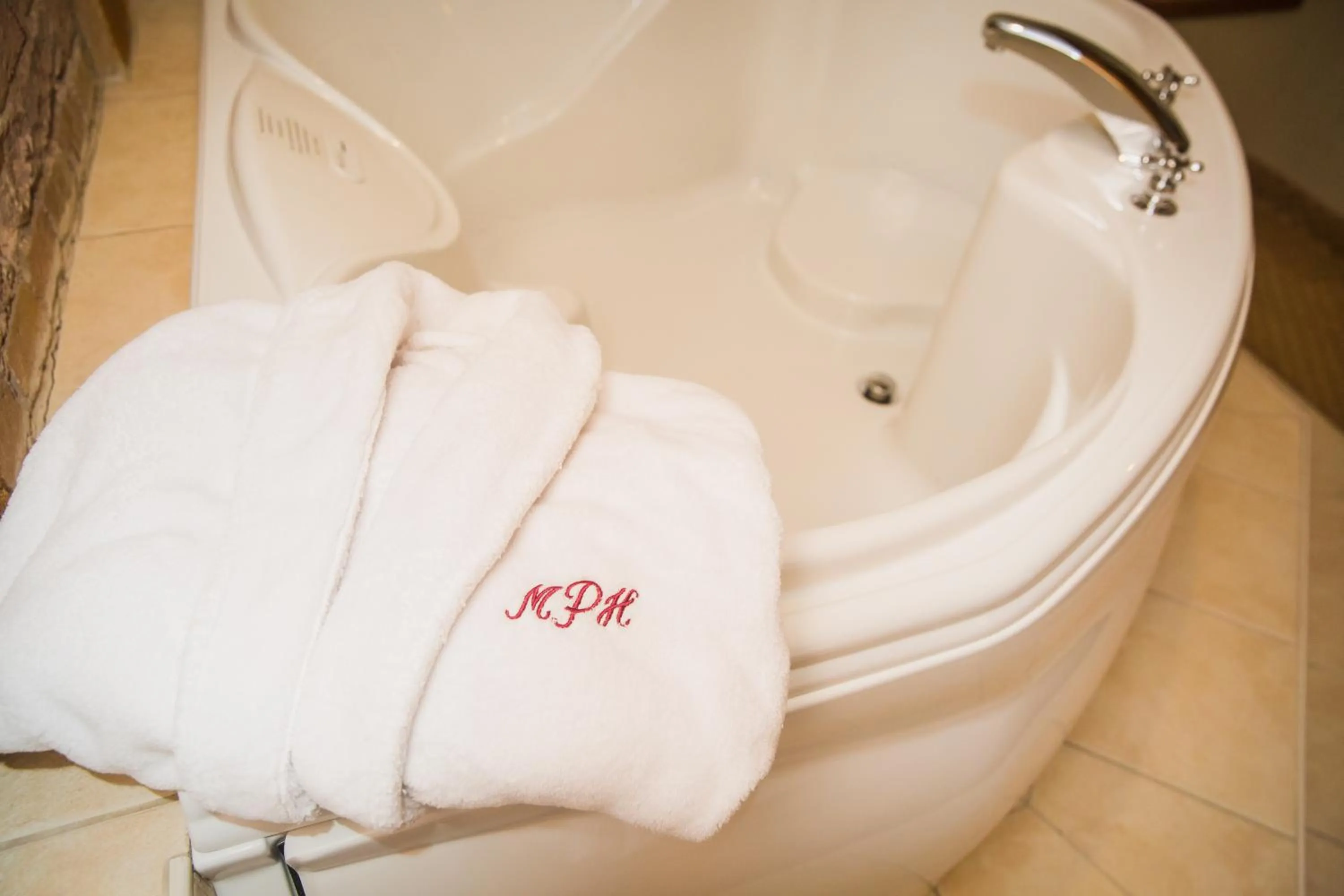 Bathroom in Murray Premises Hotel