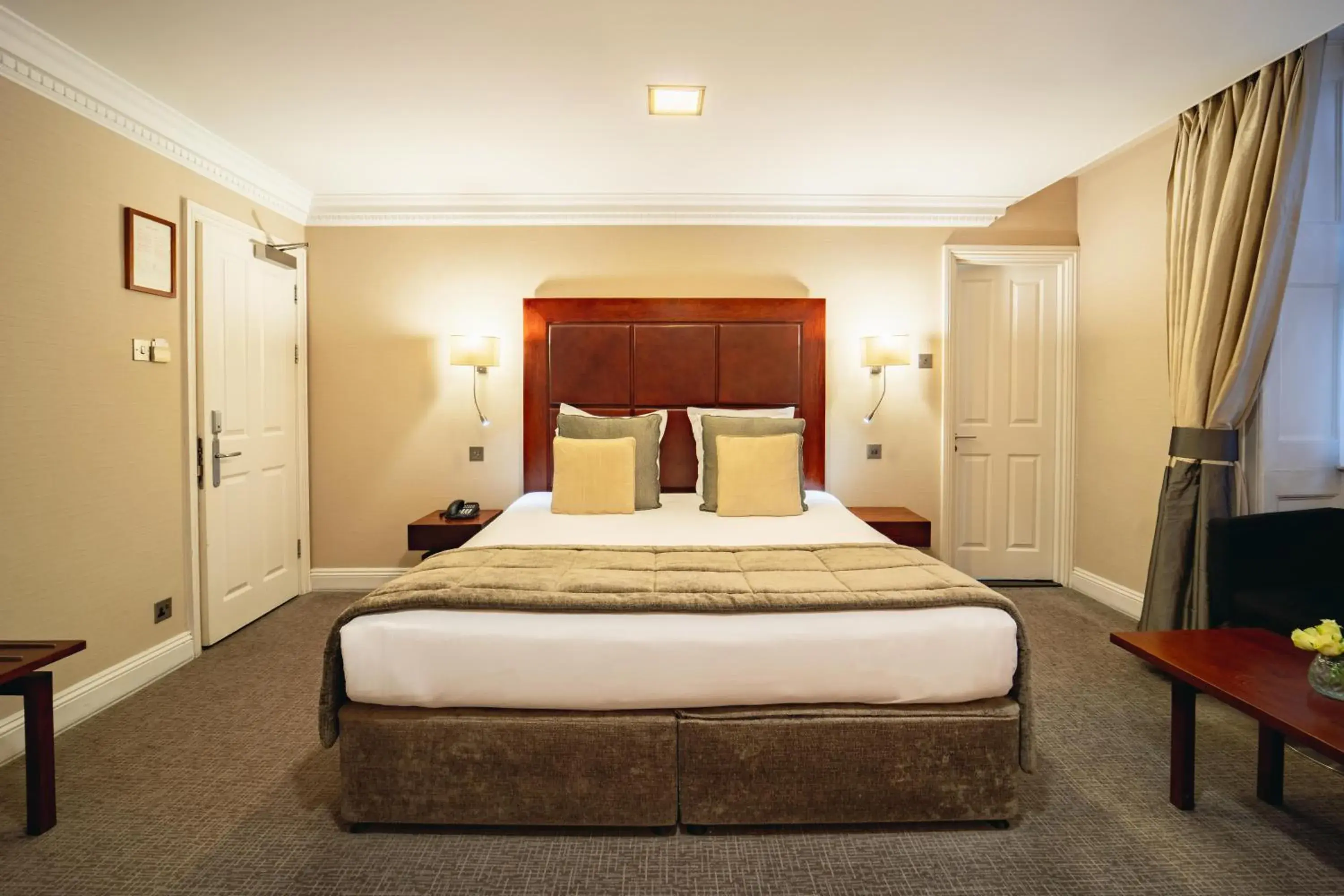 Bed in Grange Beauchamp Hotel Bed in Grange Beauchamp Hotel