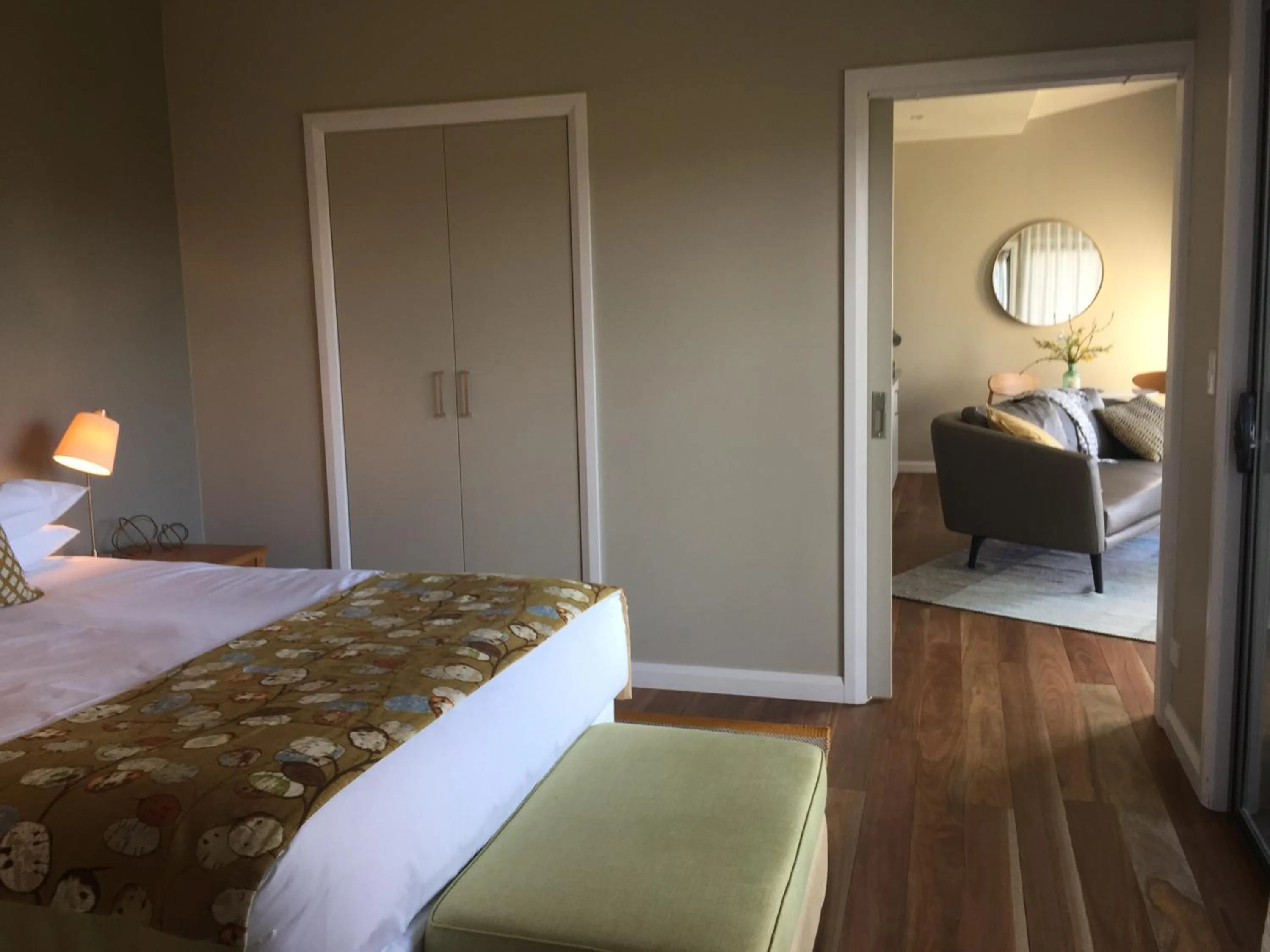Bed in StoneTryst Spa Villas