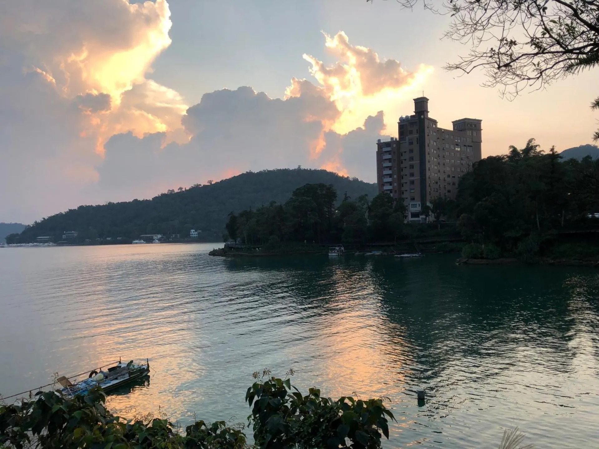 Sunset in Miracolo View Hotel