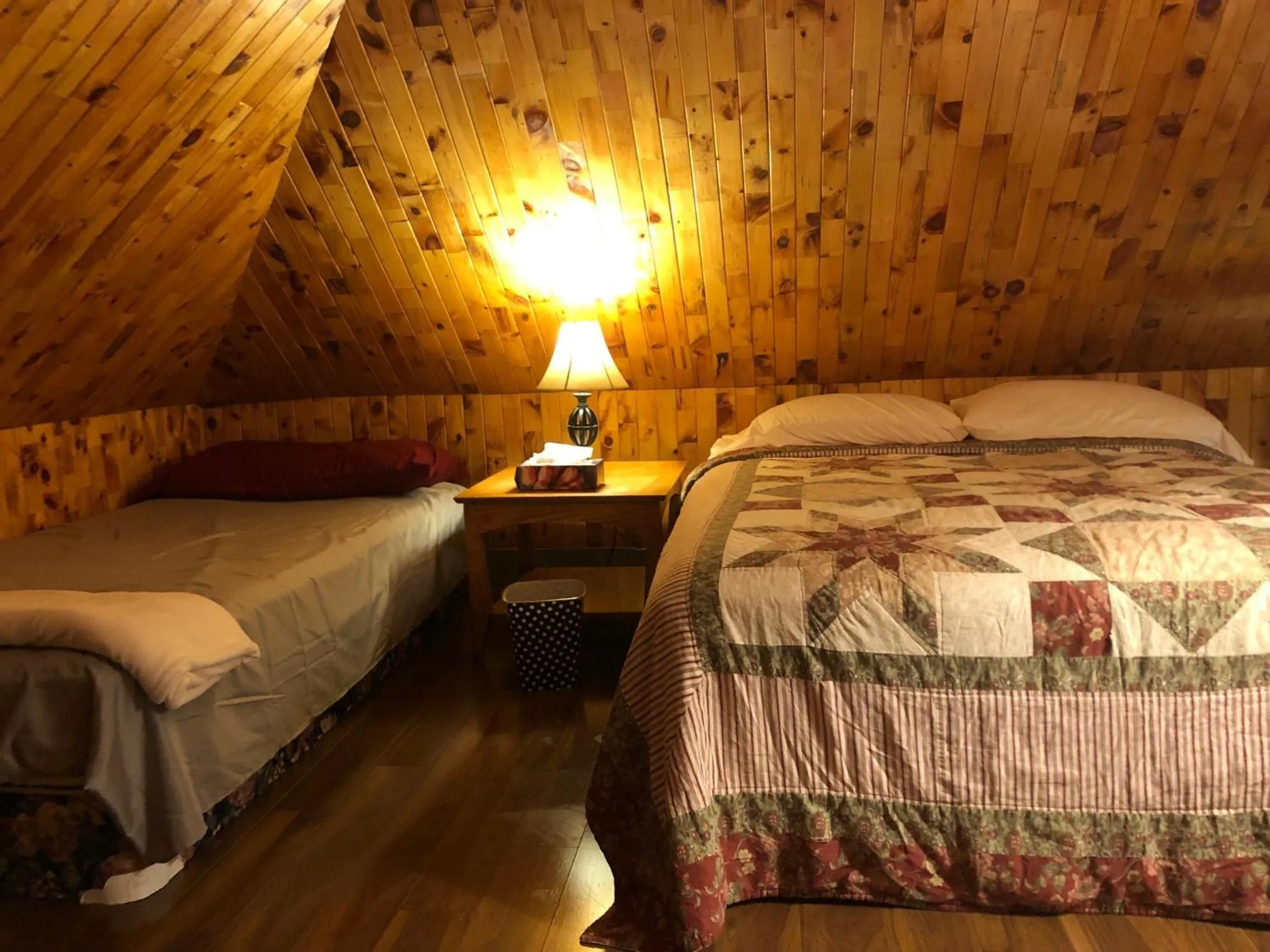 Bedroom, Bed in 78 Montague