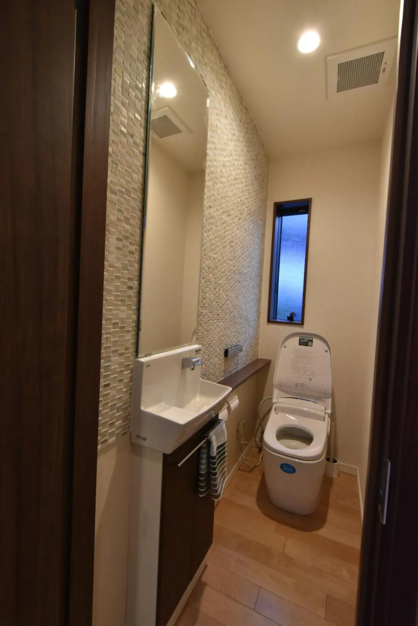 Toilet in ASAKUSA EAST Terrace - KANDO