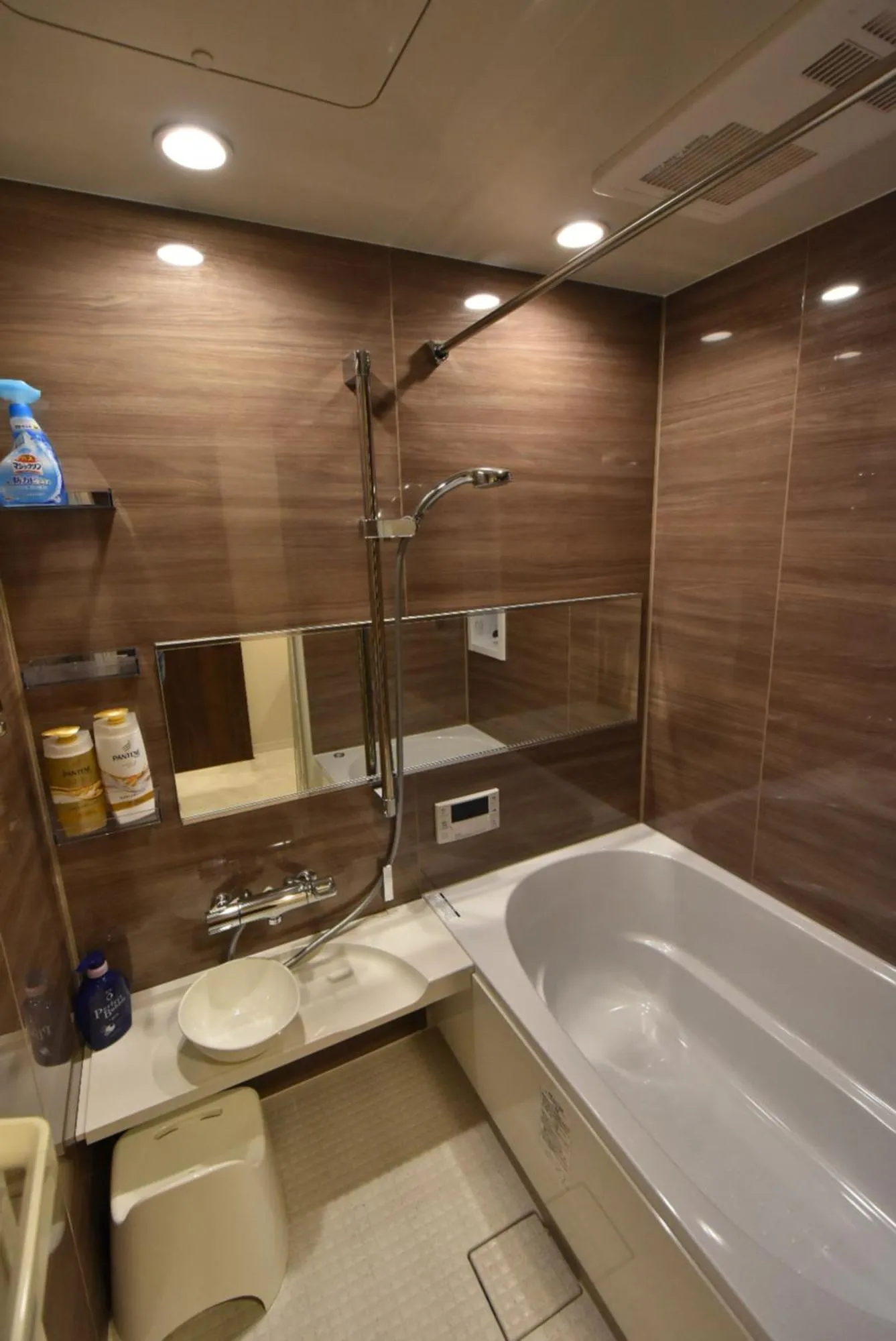 Shower in ASAKUSA EAST Terrace - KANDO