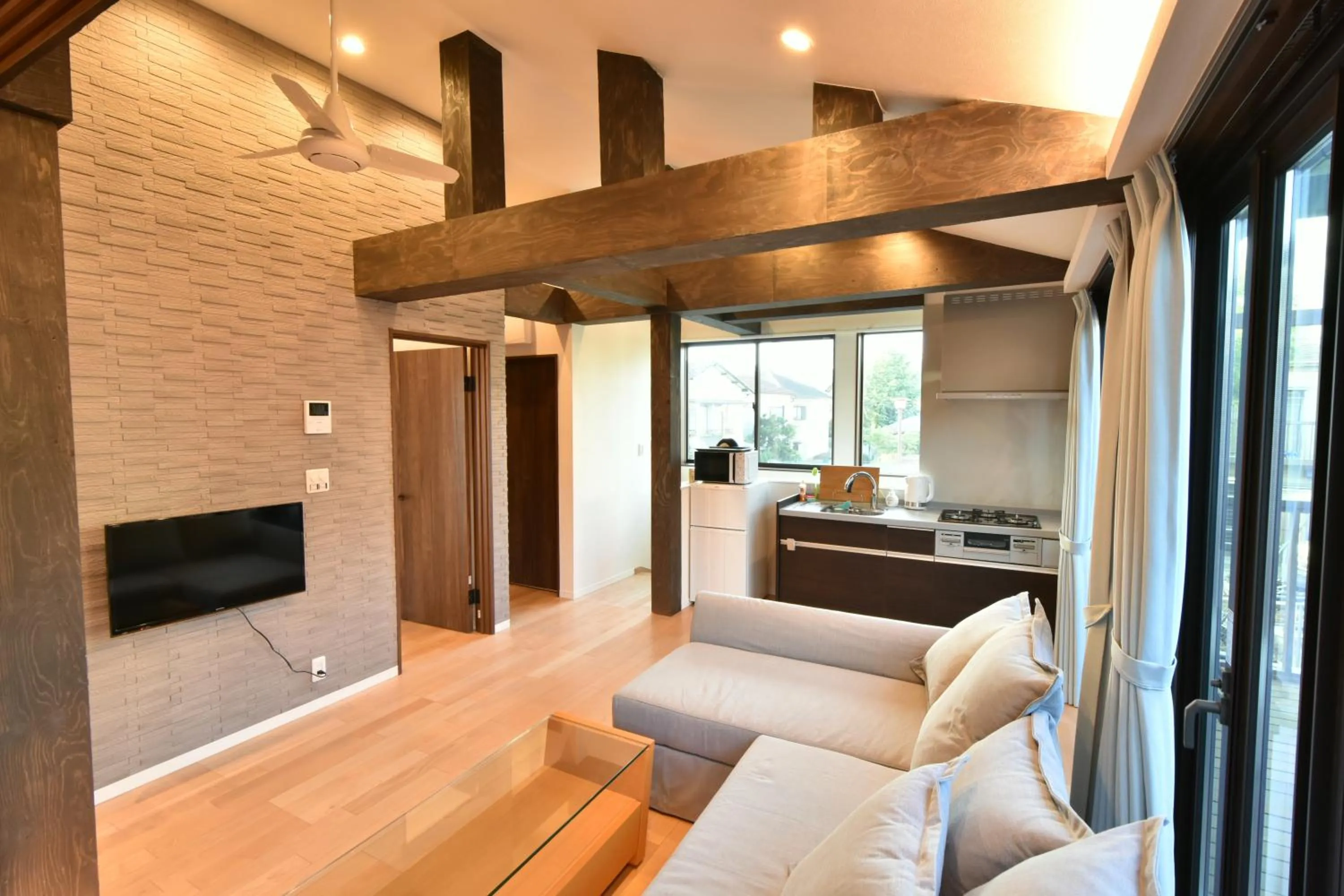 TV and multimedia in ASAKUSA EAST Terrace - KANDO