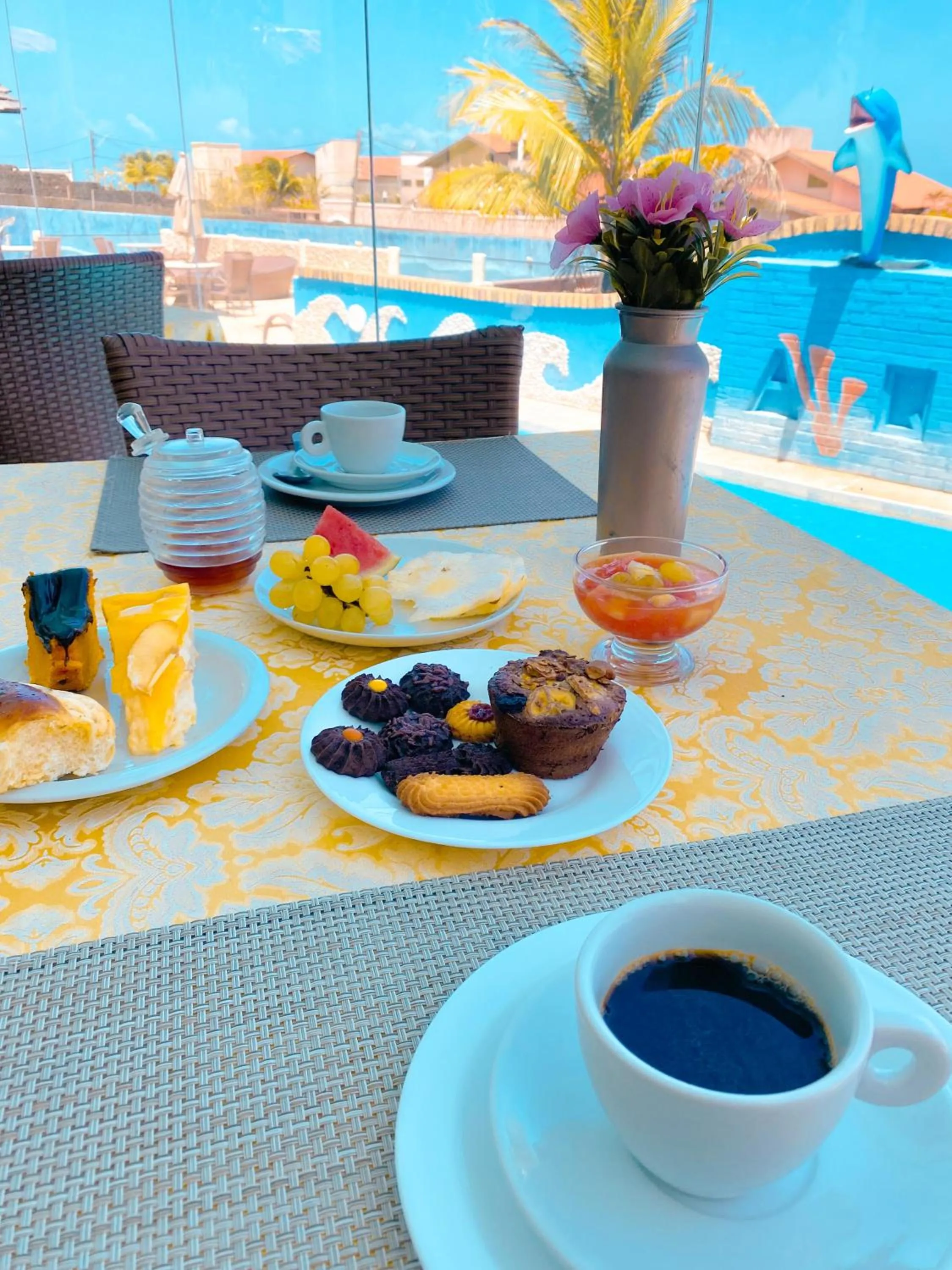 Breakfast in Planet Dunas Residence