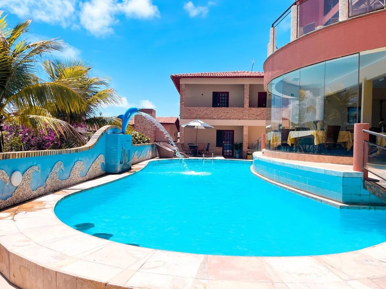 Swimming pool in Planet Dunas Residence