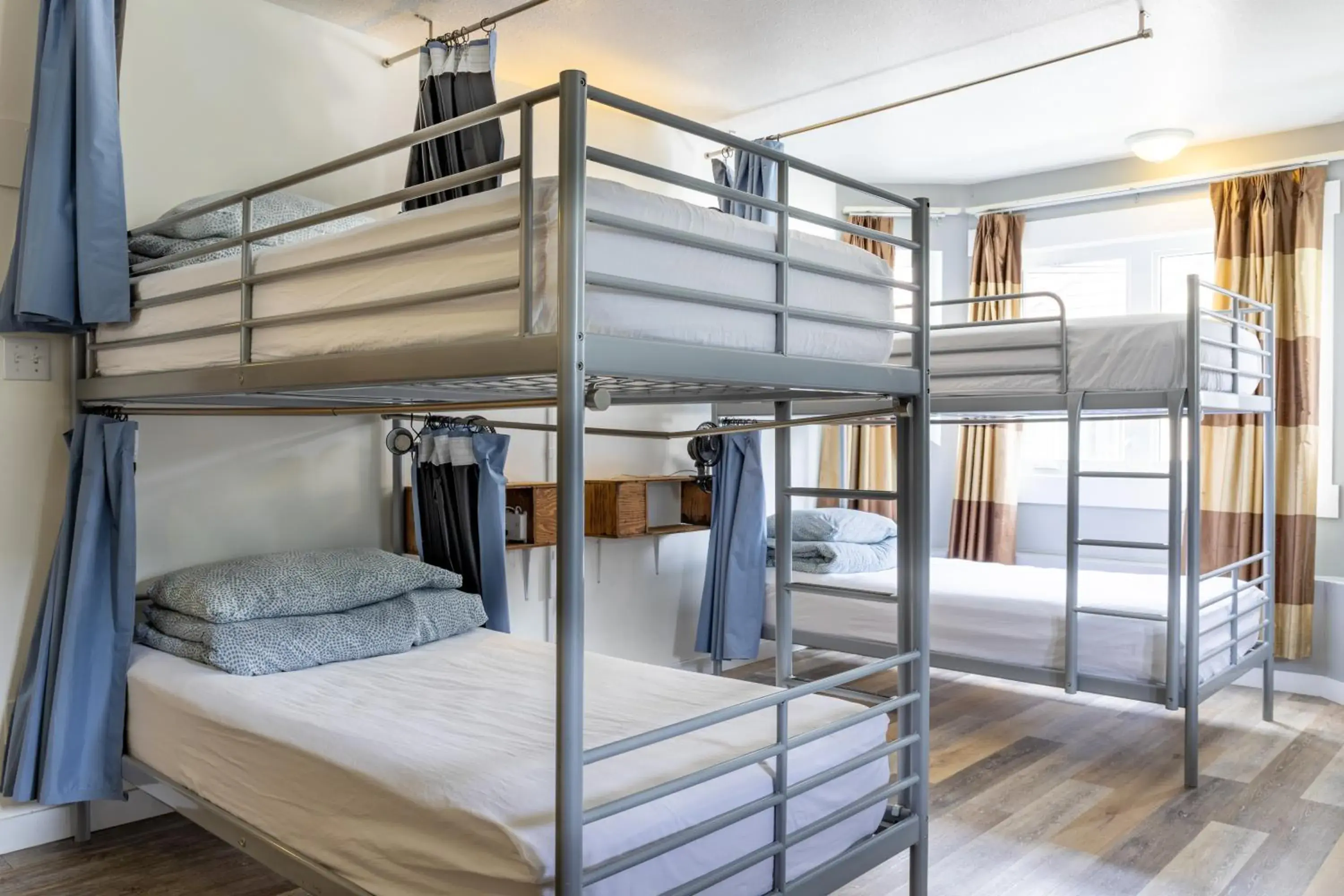 bunk bed, Bed in Samesun Banff Hostel bunk bed, Bed in Samesun Banff Hostel