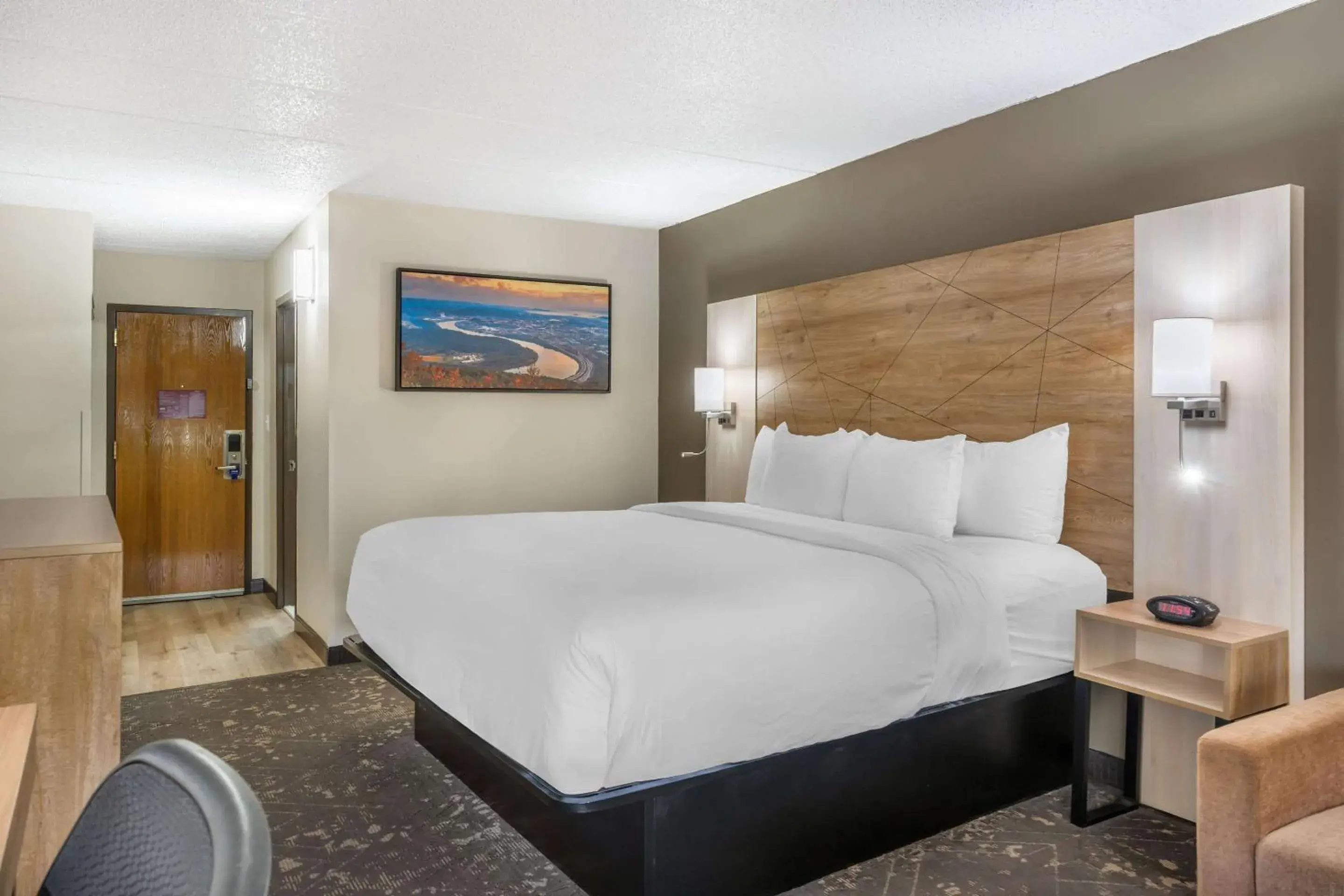Bedroom, Bed in Best Western Plus Arbour Inn and Suites Bedroom, Bed in Best Western Plus Arbour Inn and Suites