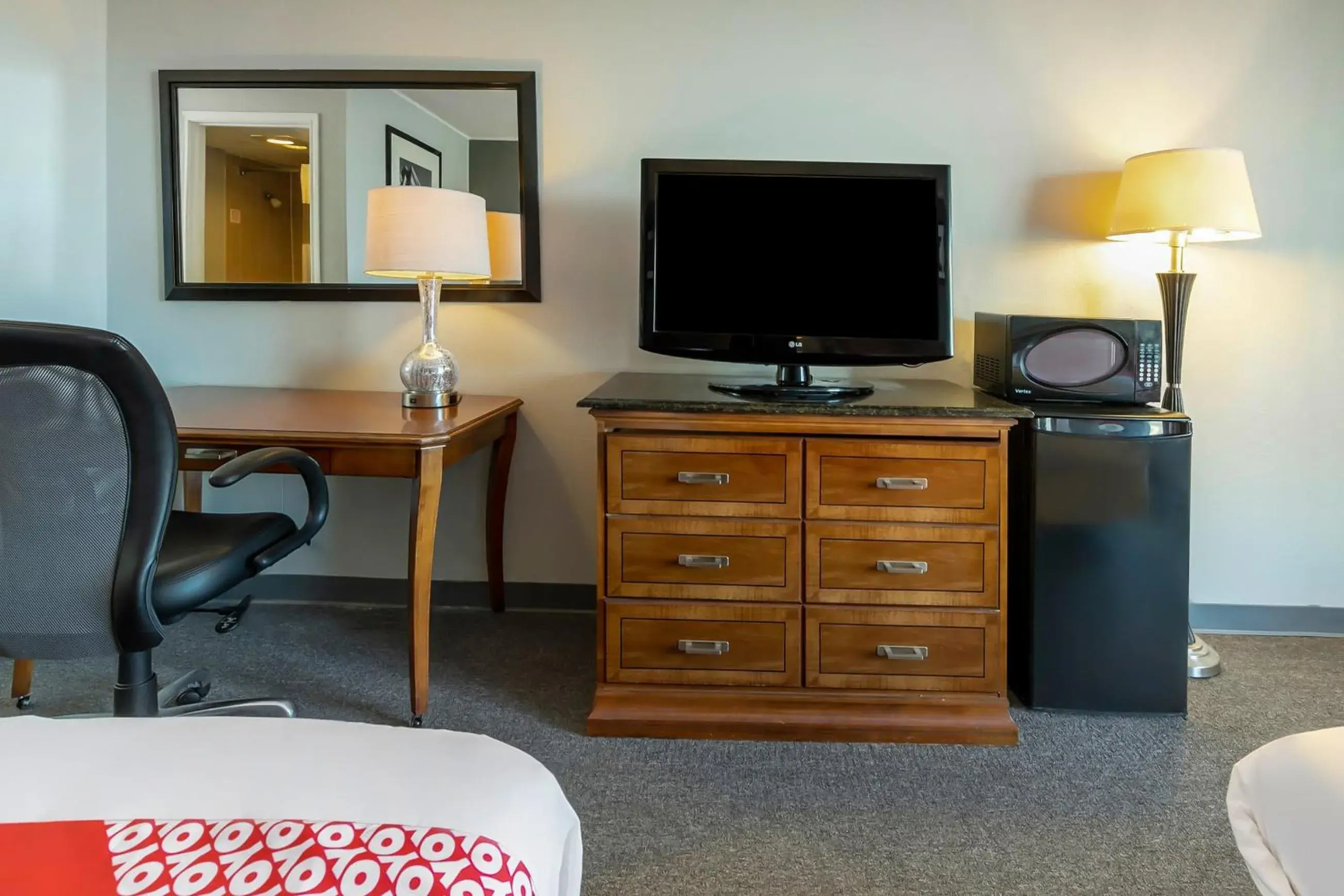 Bedroom in OYO Hotel Jennings Near Crowley, LA I-10 Bedroom in OYO Hotel Jennings Near Crowley, LA I-10