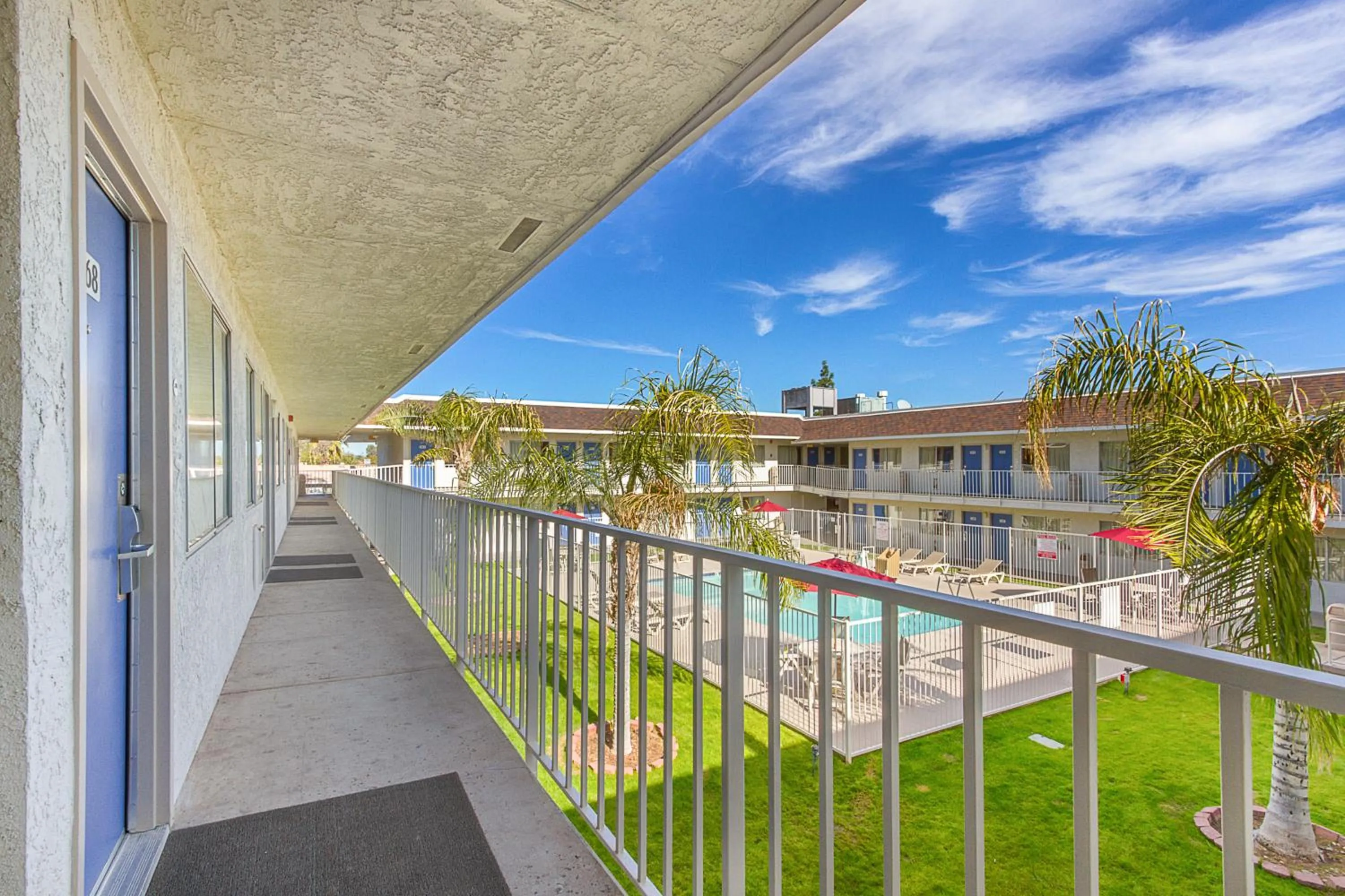 Decorative detail in Motel 6-Phoenix, AZ - North Bell Road