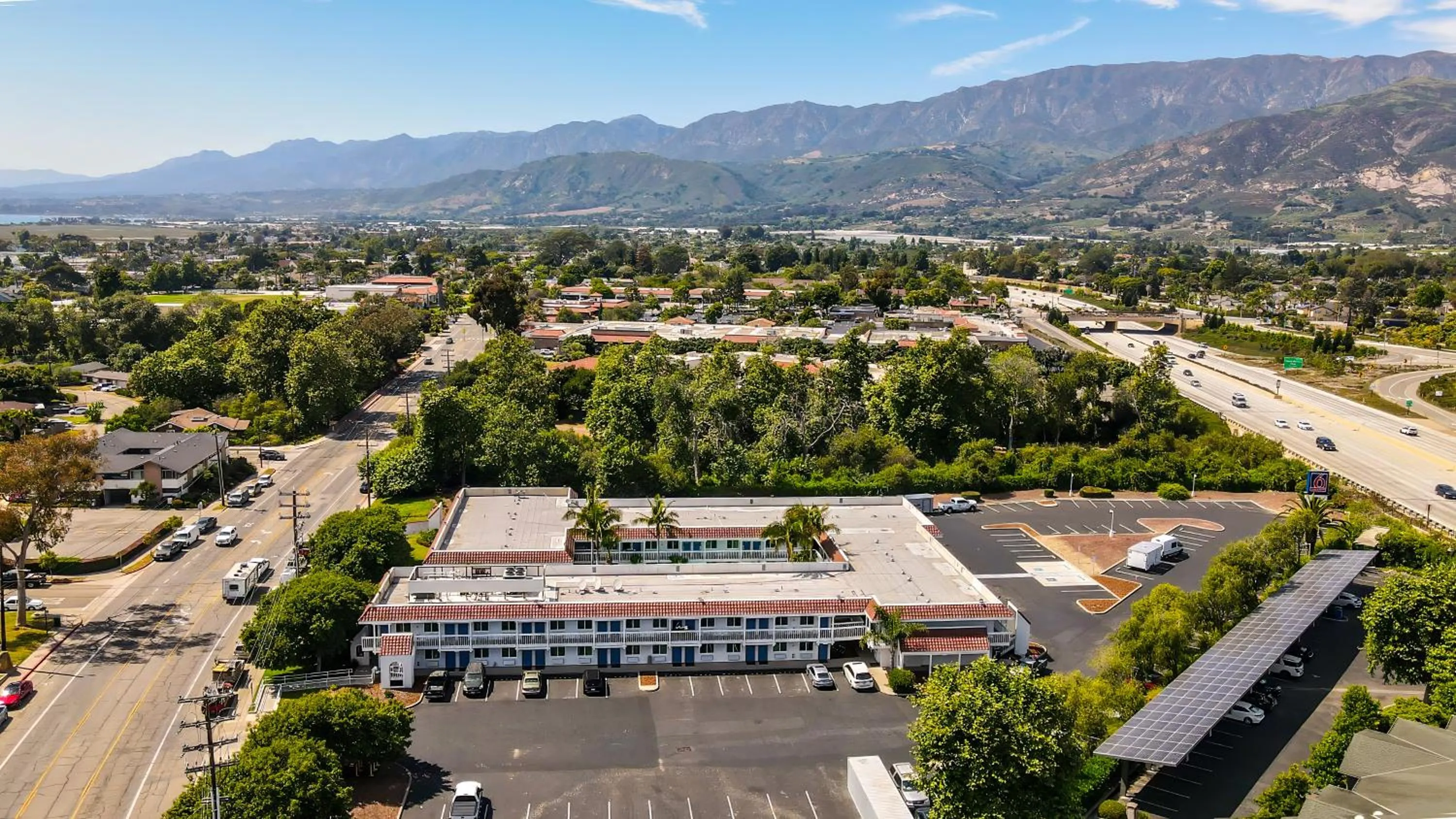 Property building in Motel 6-Carpinteria, CA - Santa Barbara - North