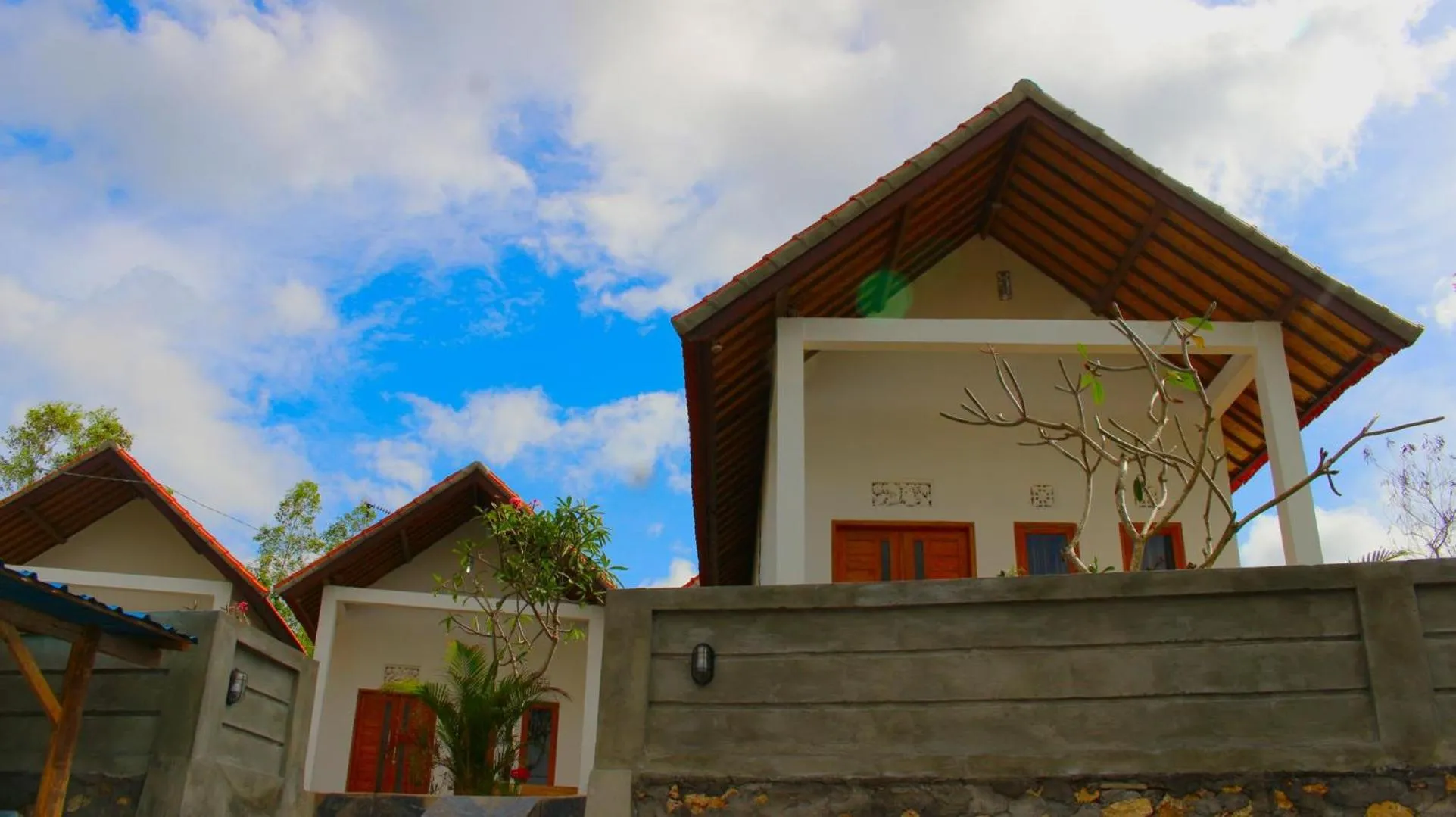 Facade/entrance in Wahyu Masari Homestay