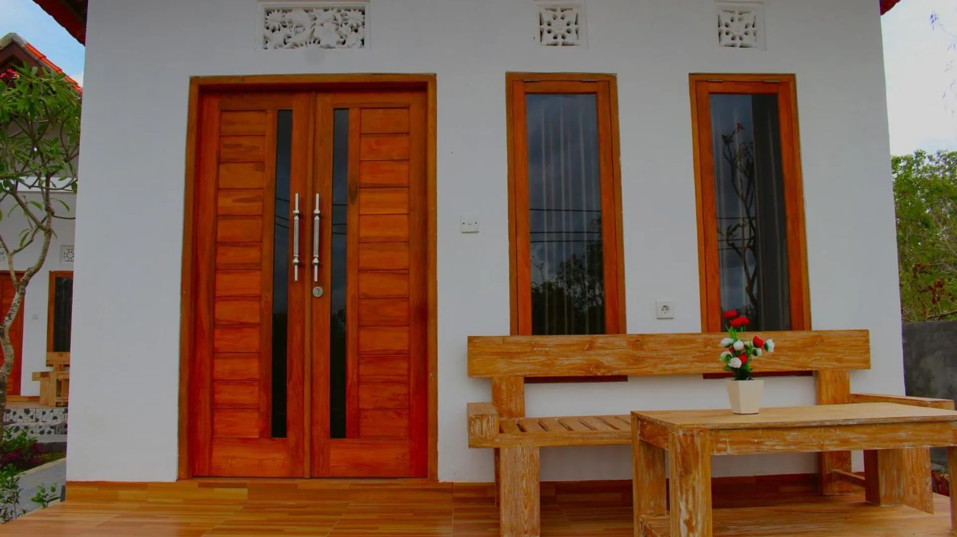 Patio in Wahyu Masari Homestay