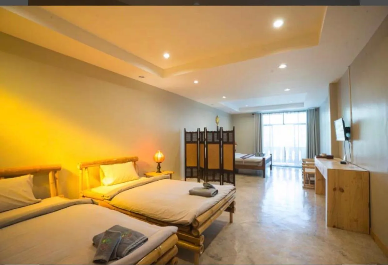 Bed in Sri Anan Pura Hotel