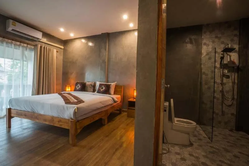 Bed in Sri Anan Pura Hotel